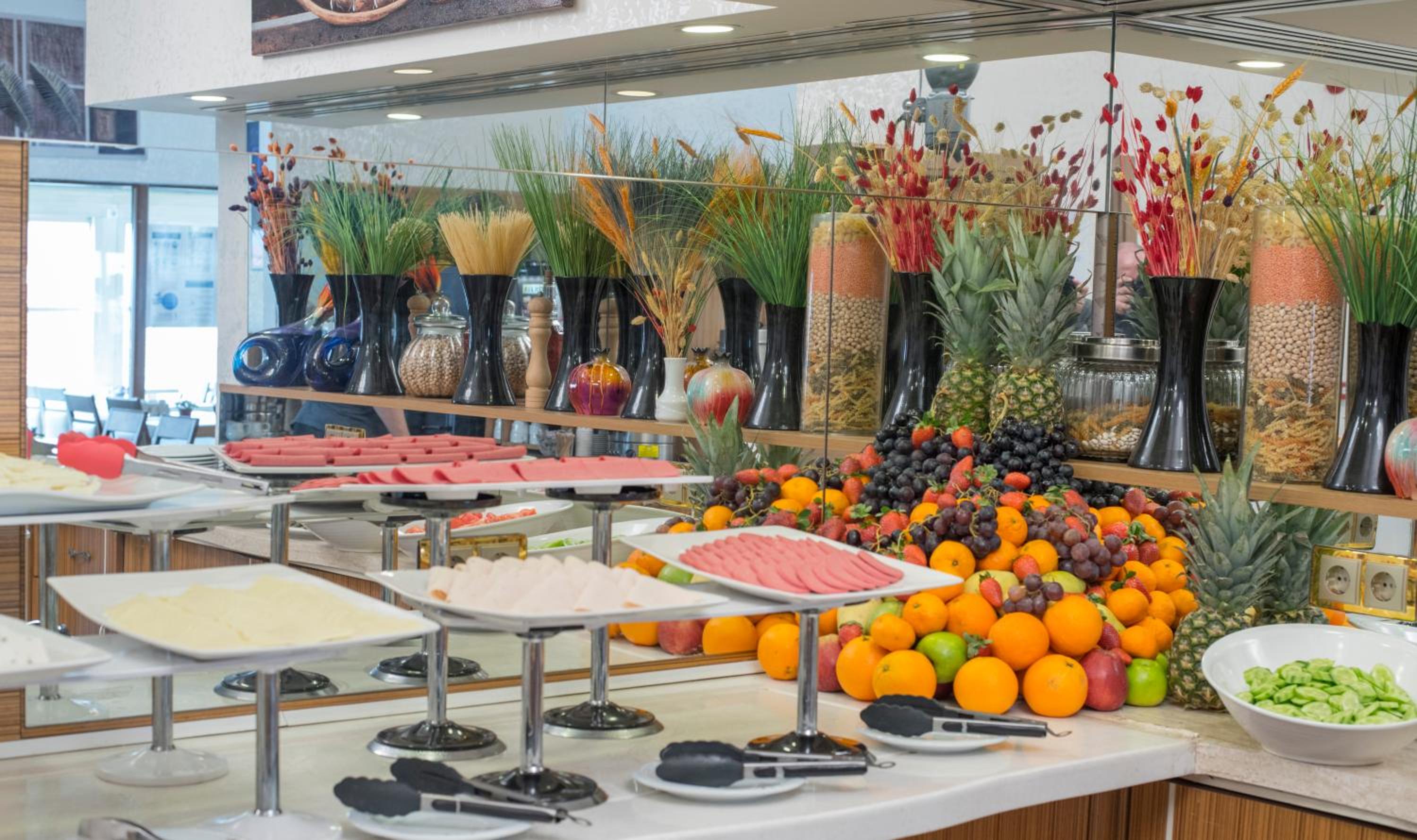 Midmar Otel İstanbul - Image 17