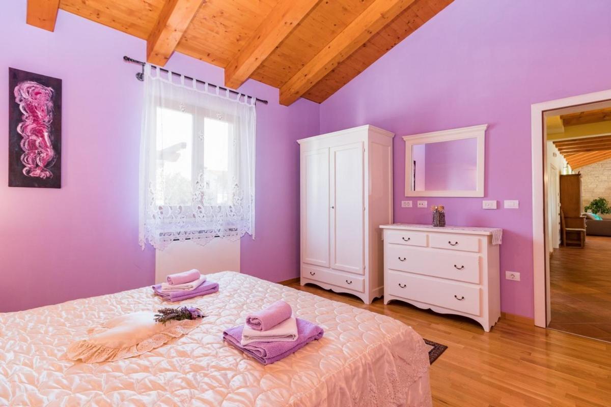 Villa Anita view 4