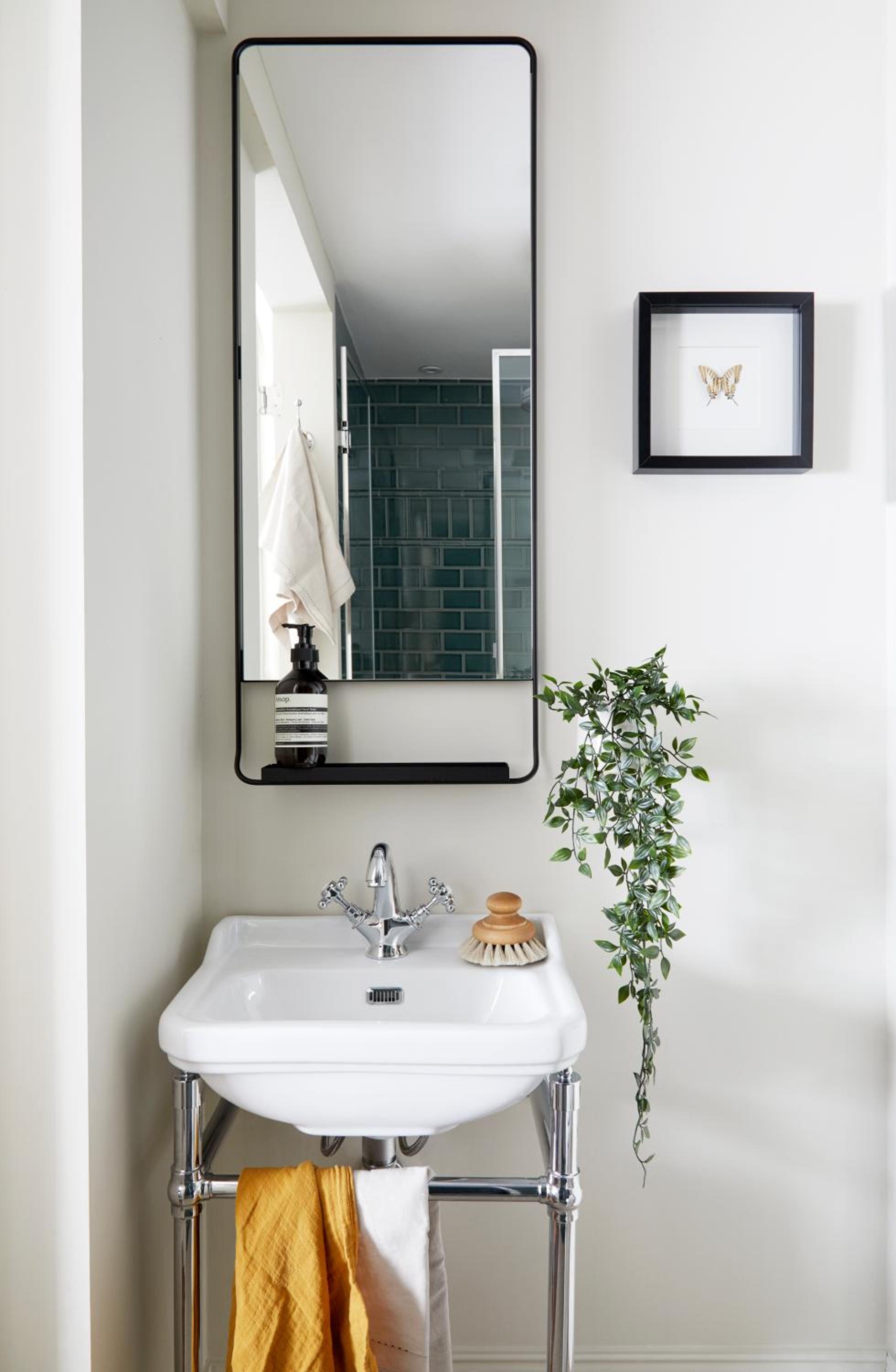 Modern 1 Bedroom Apartment - minutes from Angel Tube St.