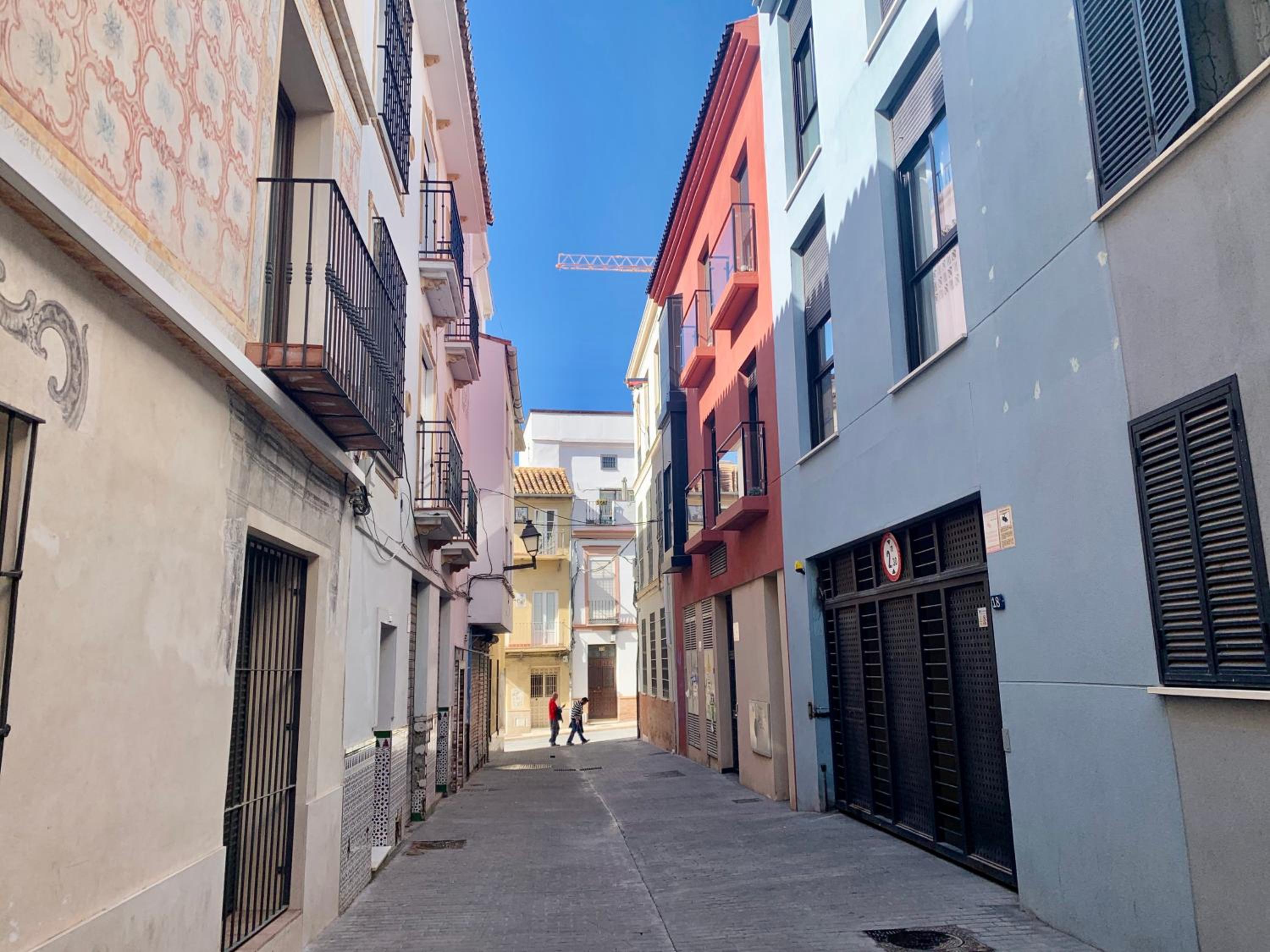 Homely Málaga Refino 1-I6 y bajo E5