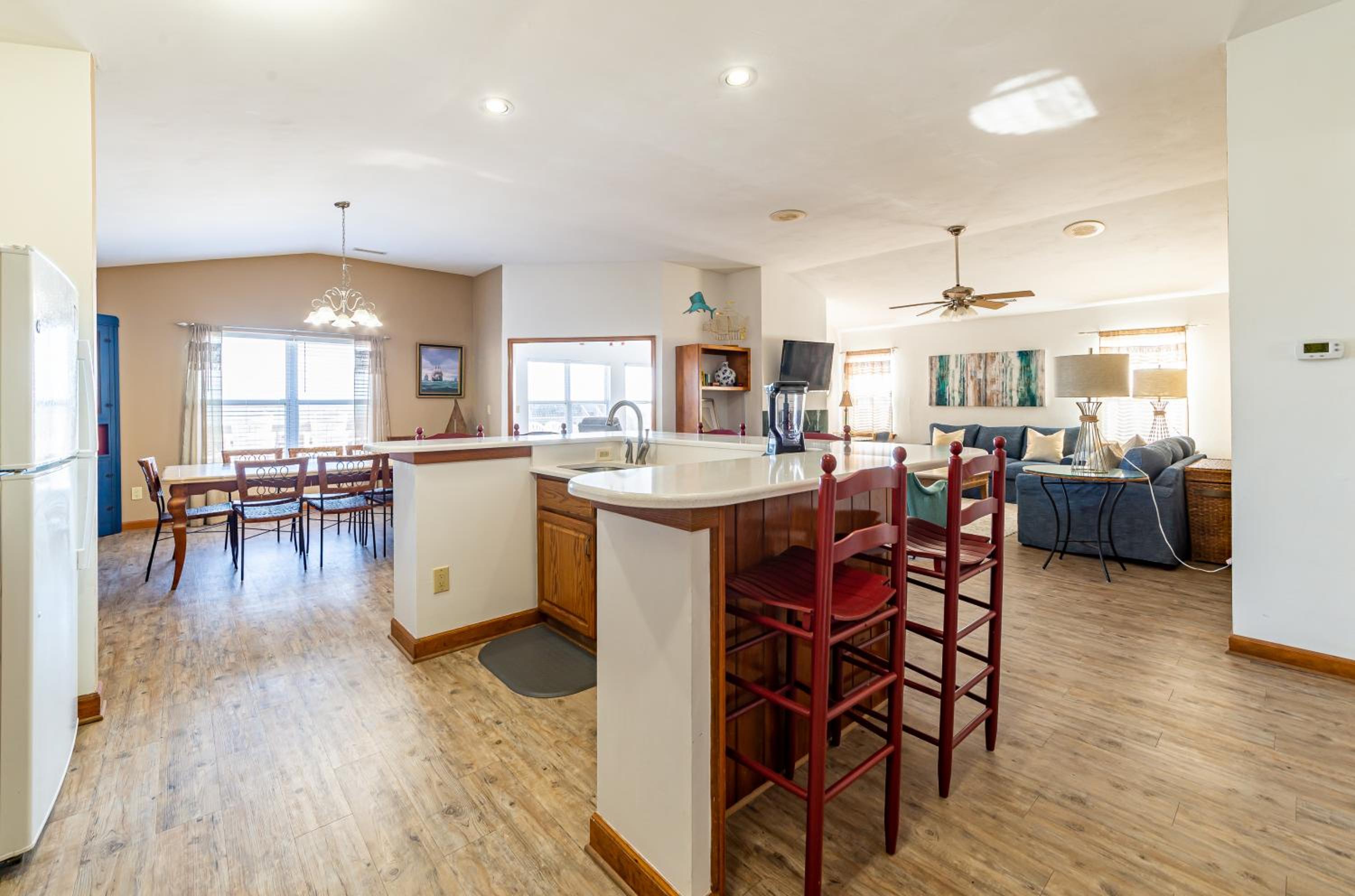 Smooth Sailing - Nags Head MP 10, Oceanfront, Ocean View, Pool, Hot Tub, Pets OK, Flex Stays