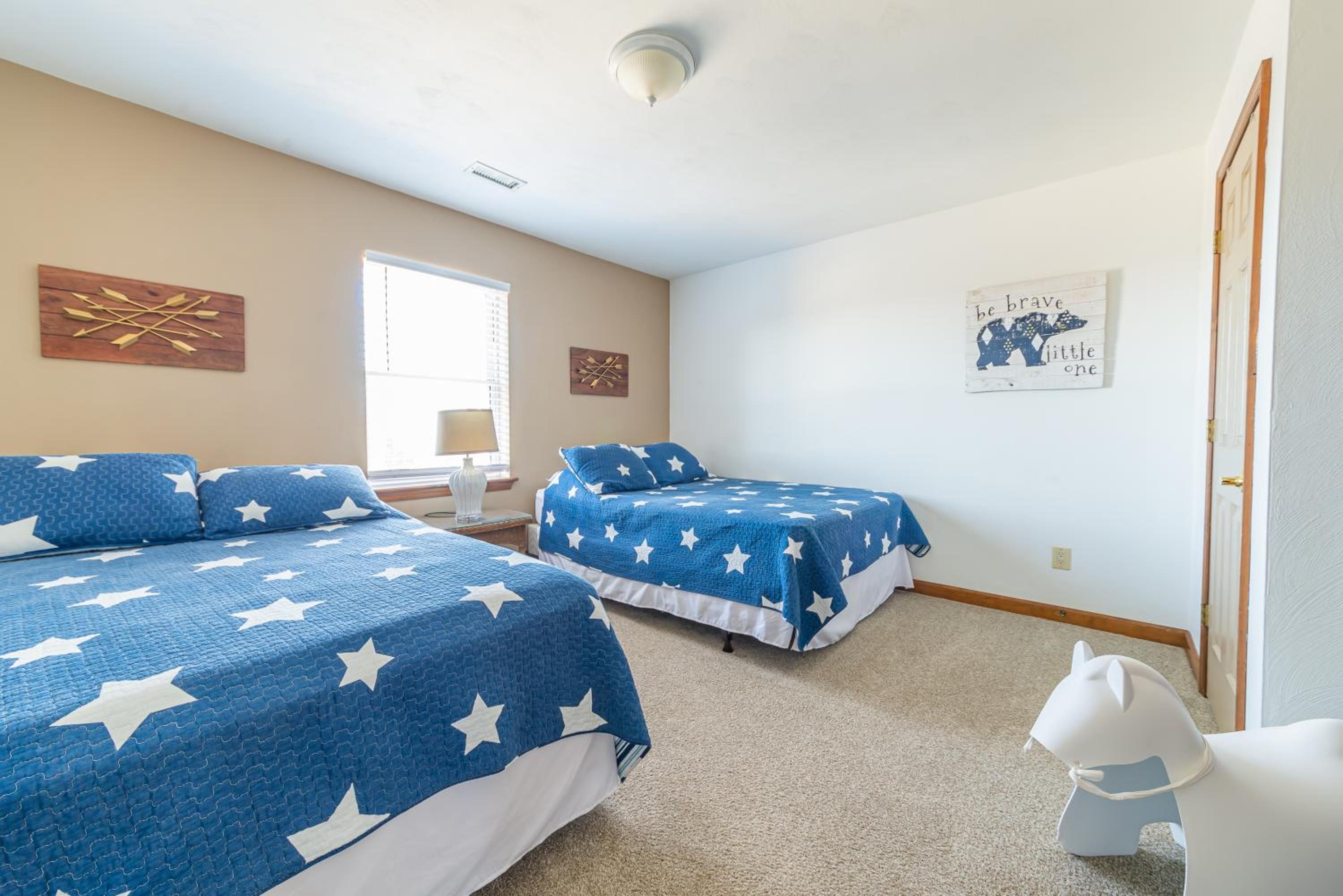 Smooth Sailing - Nags Head MP 10, Oceanfront, Ocean View, Pool, Hot Tub, Pets OK, Flex Stays
