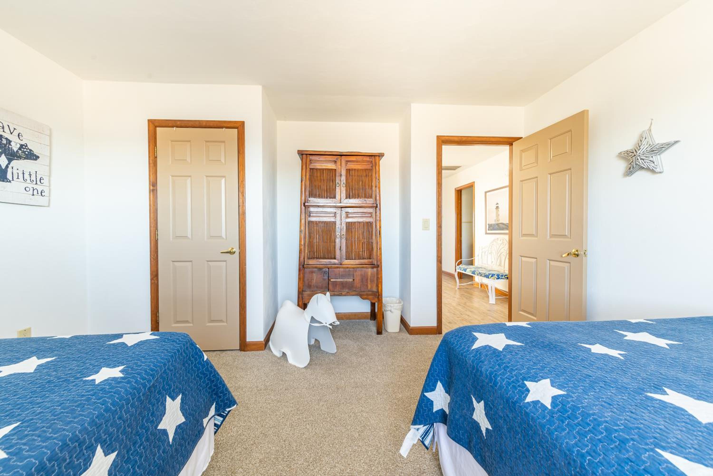 Smooth Sailing - Nags Head MP 10, Oceanfront, Ocean View, Pool, Hot Tub, Pets OK, Flex Stays