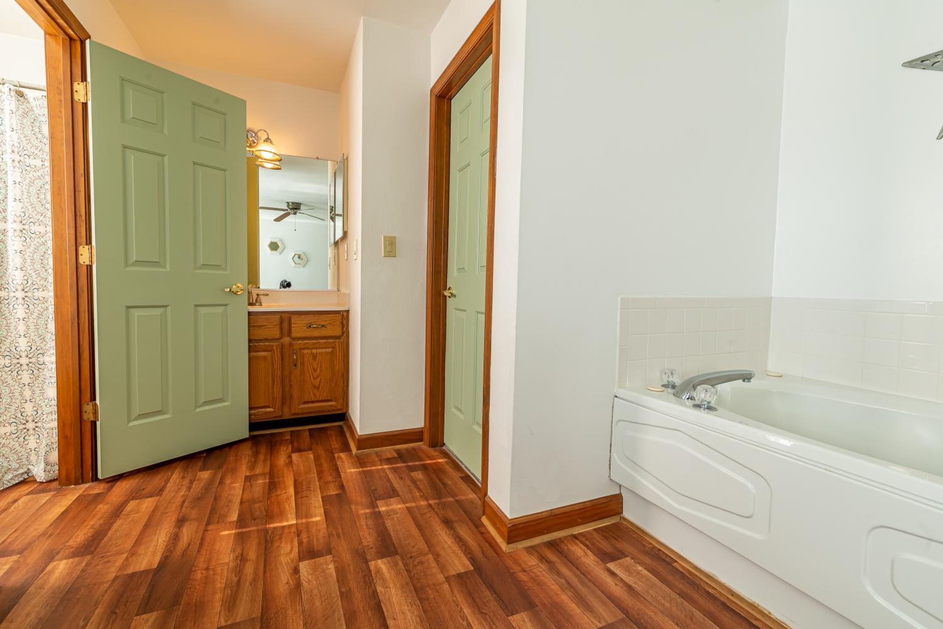 Smooth Sailing - Nags Head MP 10, Oceanfront, Ocean View, Pool, Hot Tub, Pets OK, Flex Stays