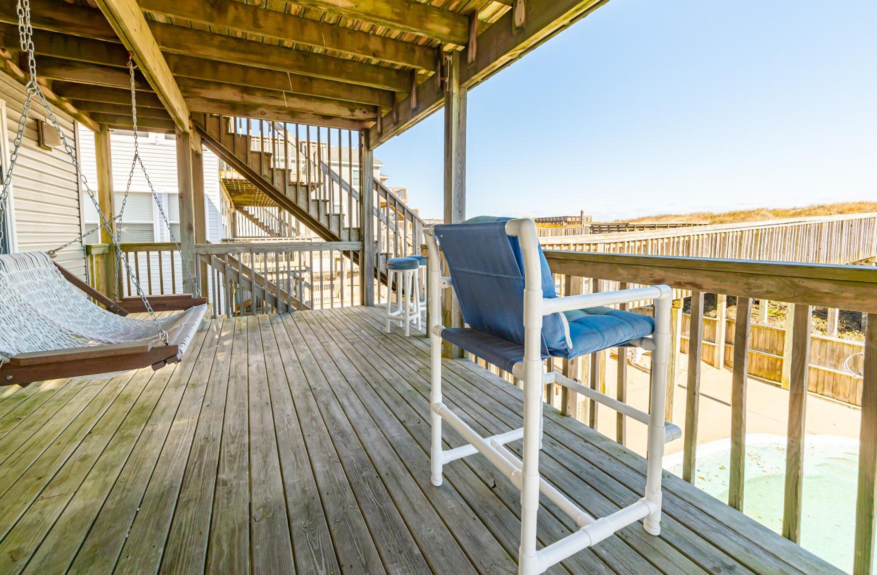 Smooth Sailing - Nags Head MP 10, Oceanfront, Ocean View, Pool, Hot Tub, Pets OK, Flex Stays