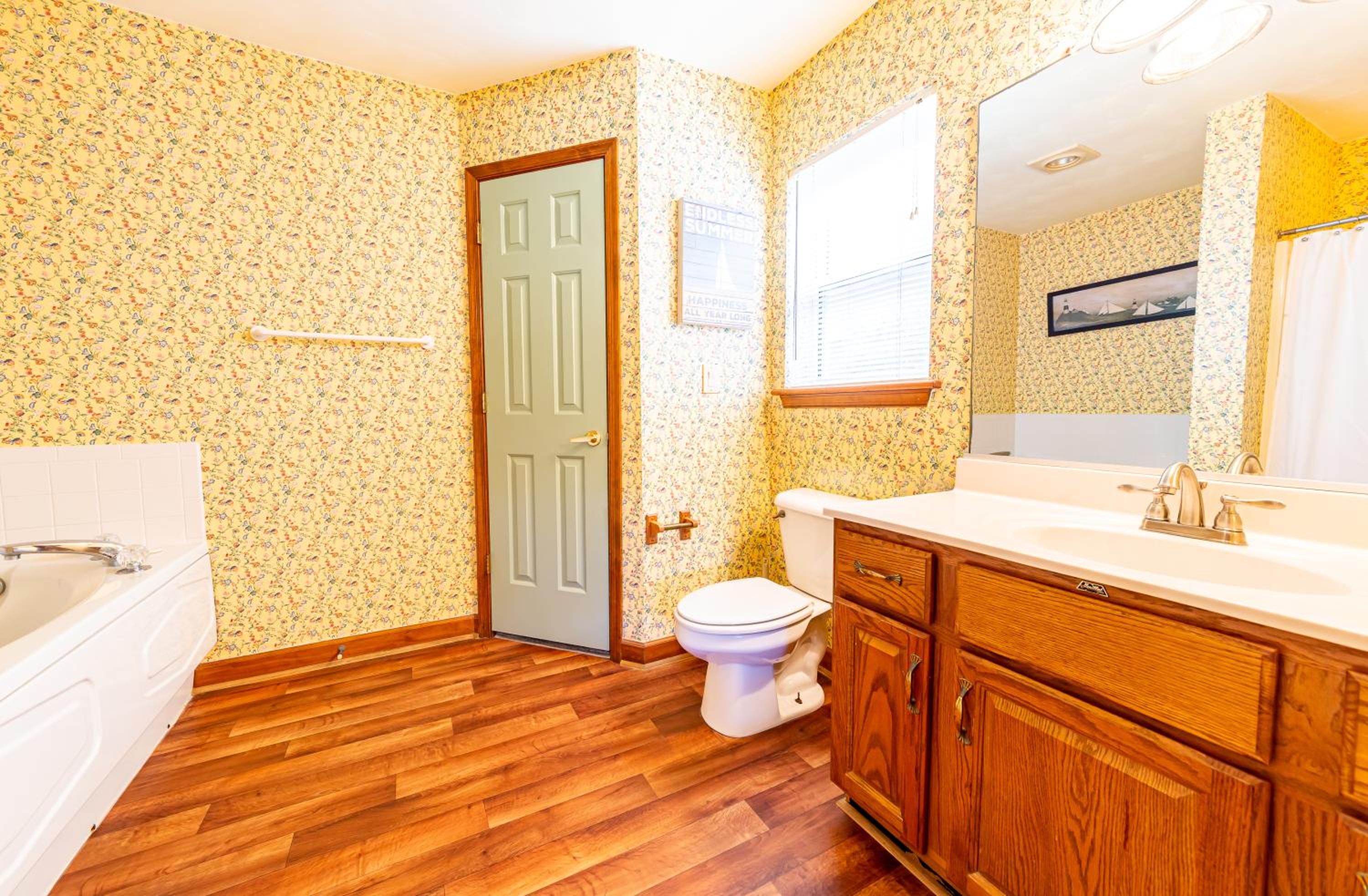 Smooth Sailing - Nags Head MP 10, Oceanfront, Ocean View, Pool, Hot Tub, Pets OK, Flex Stays