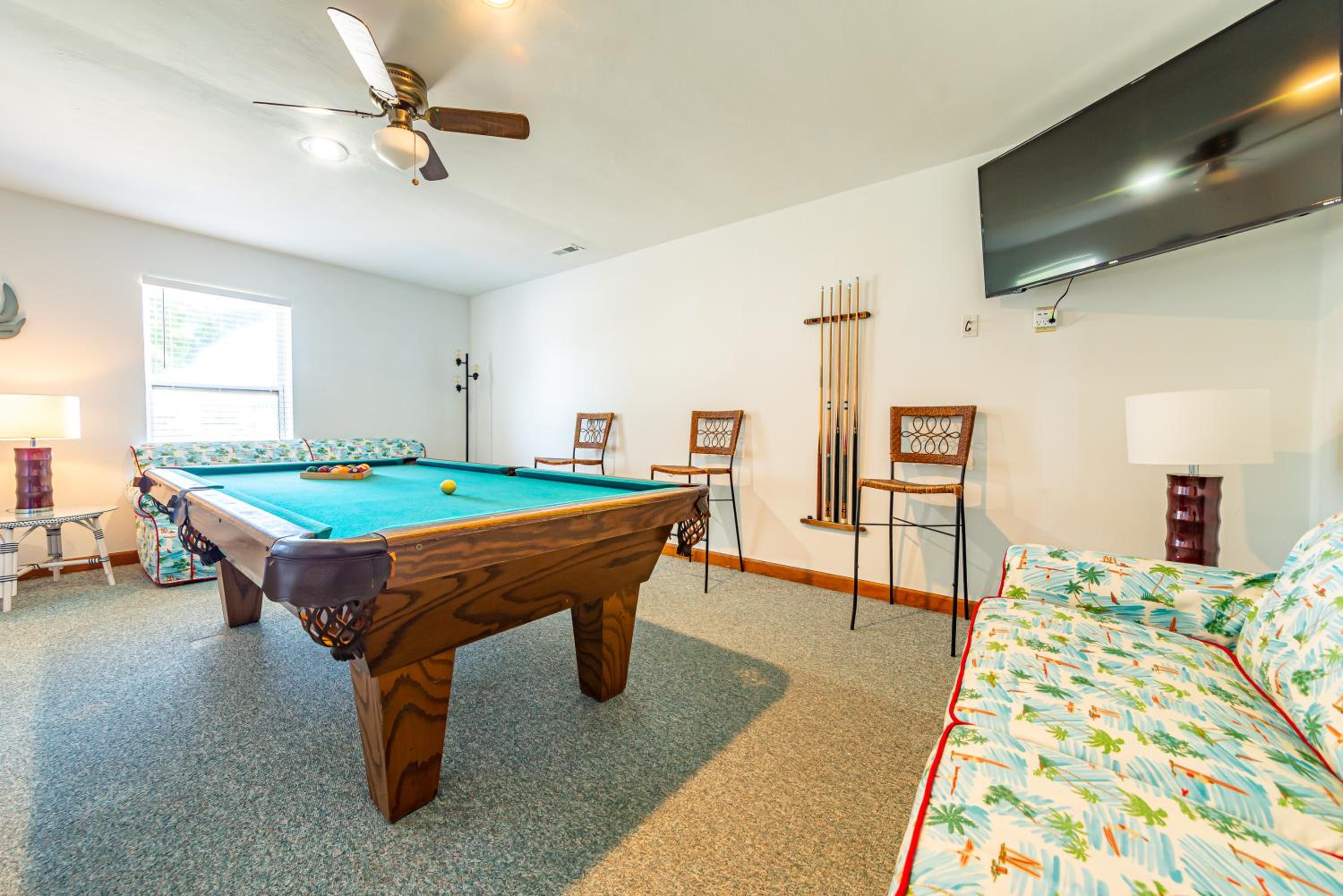Smooth Sailing - Nags Head MP 10, Oceanfront, Ocean View, Pool, Hot Tub, Pets OK, Flex Stays