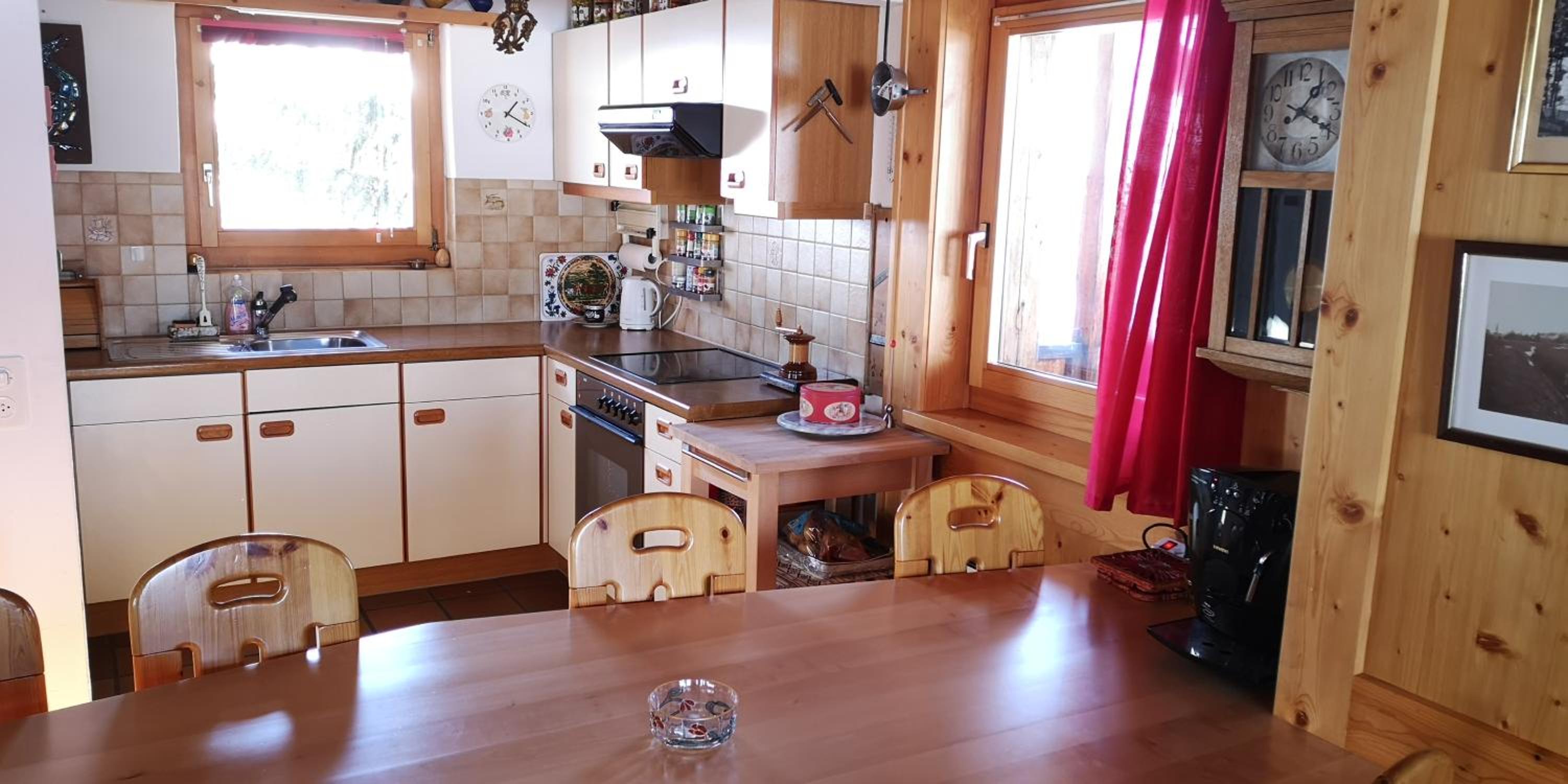 grosses Ferienhaus mit Sauna im Skigeb. Obersaxen
