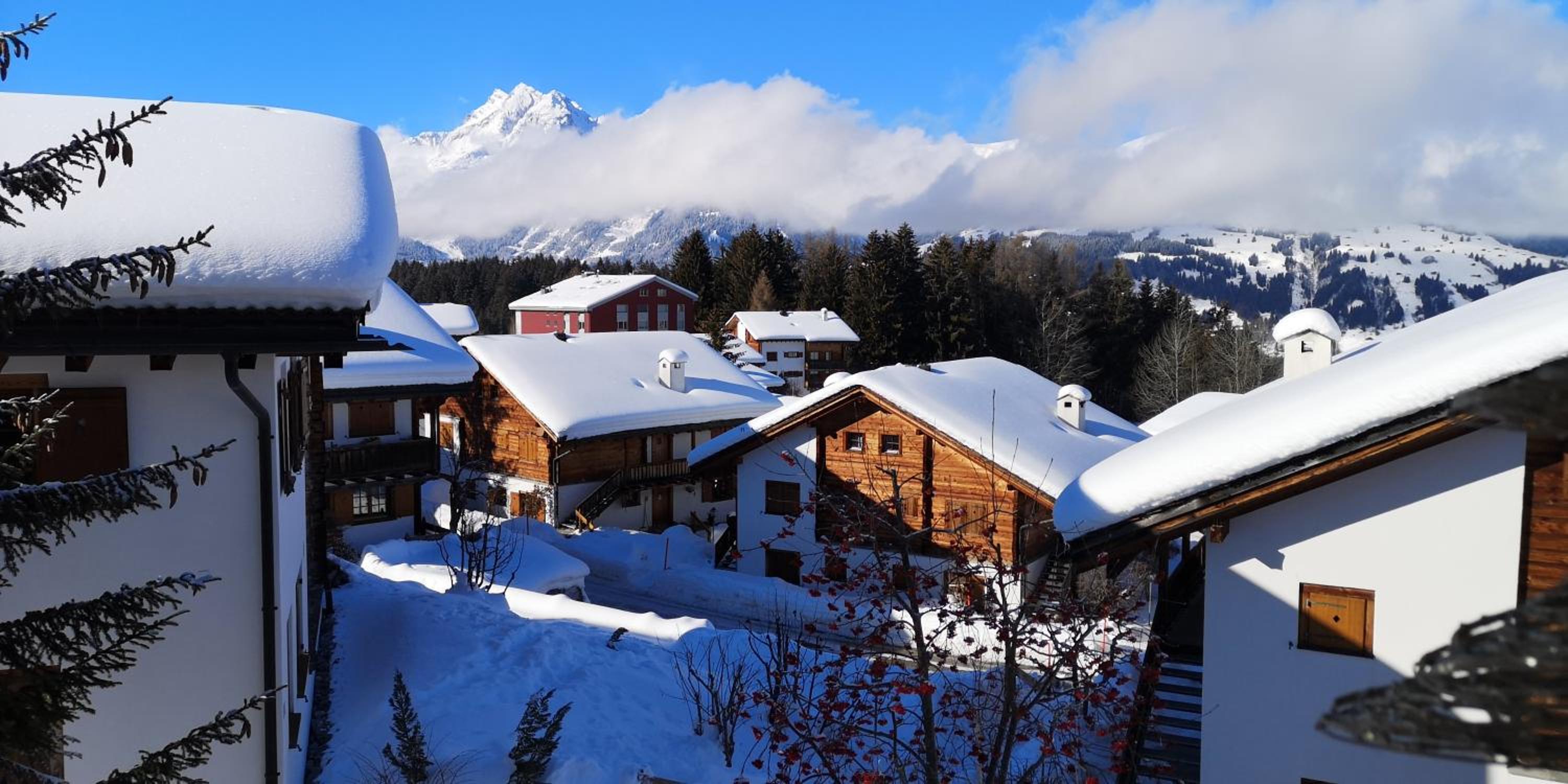 grosses Ferienhaus mit Sauna im Skigeb. Obersaxen