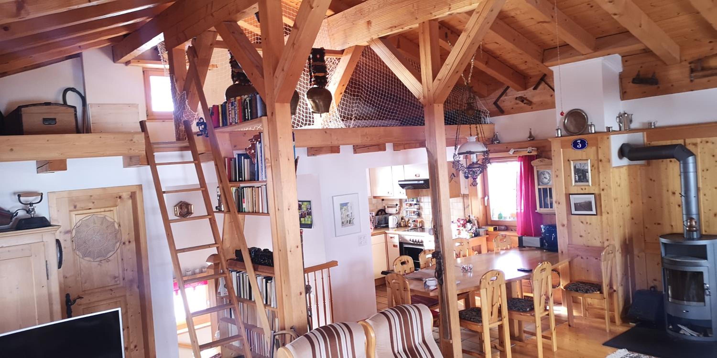 grosses Ferienhaus mit Sauna im Skigeb. Obersaxen