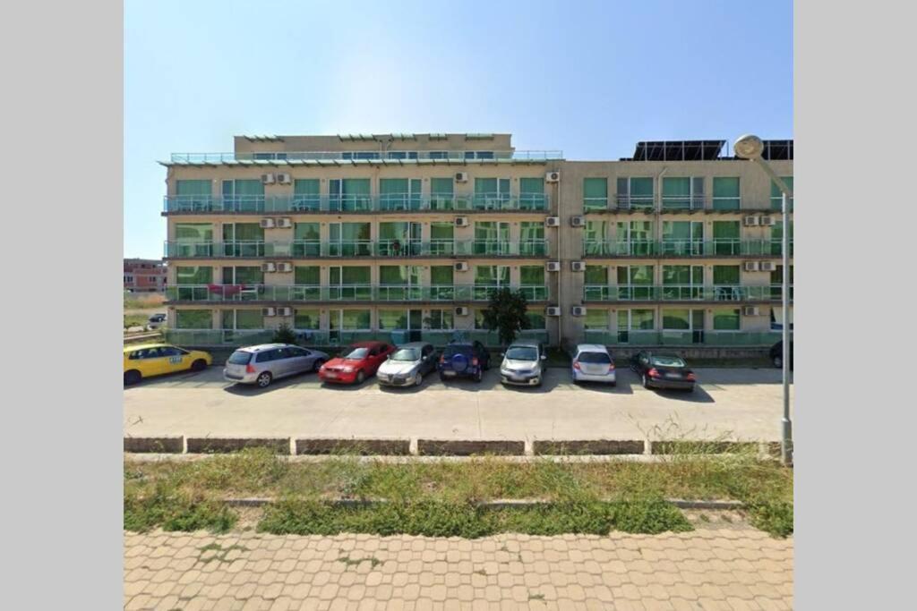 Seaview apartment - Clara Sarafovo - 100m to sea