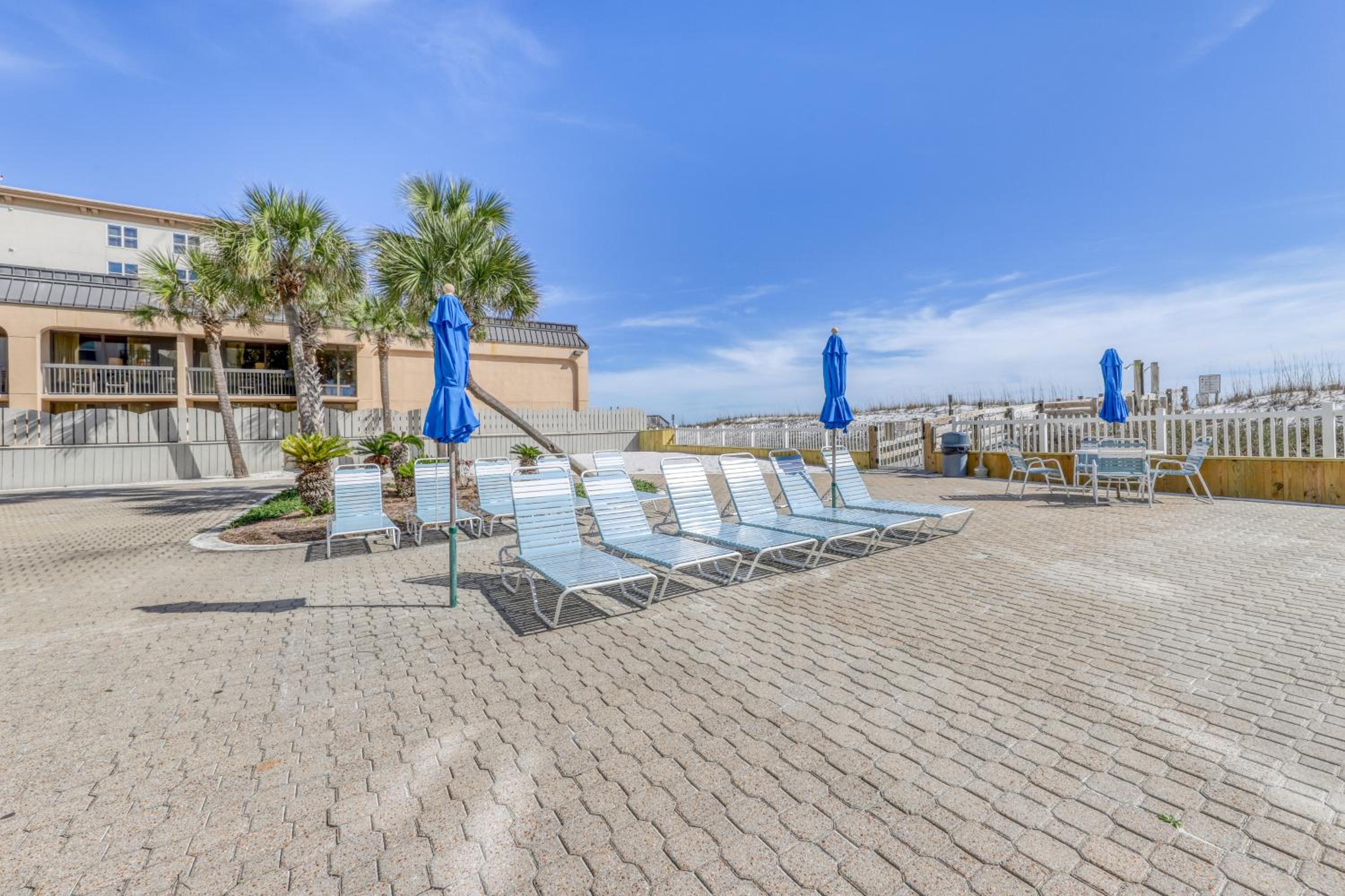 Sea Oats 102 view 5