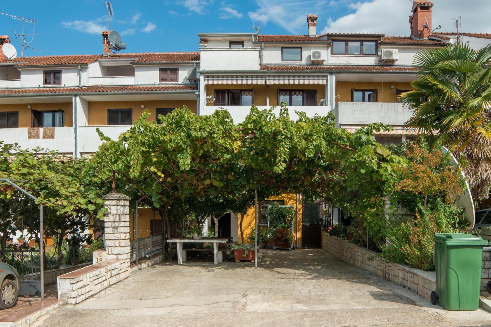 Hotel Apartments Alida - Image 1