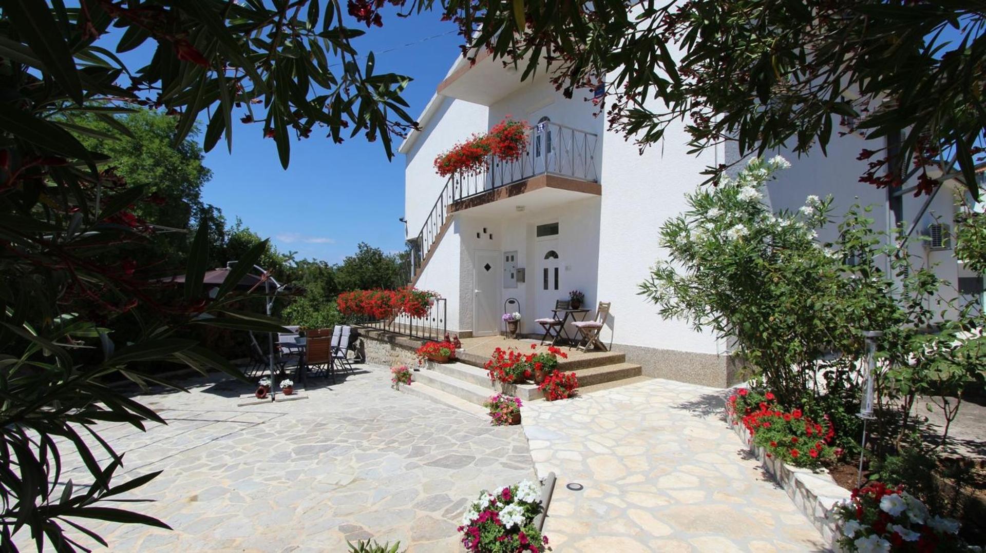 Apartments Stijak-Sorum view 3
