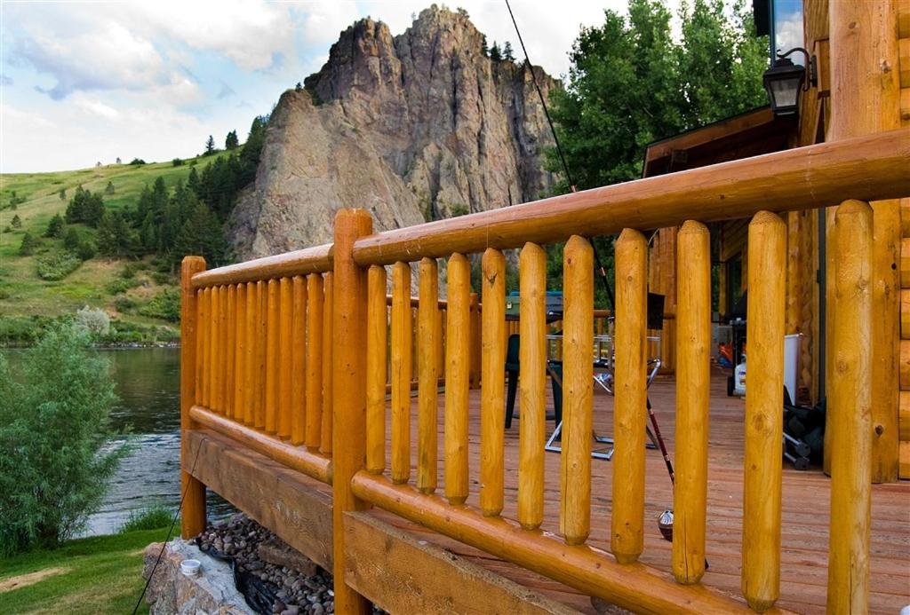 River's Bend Lodge