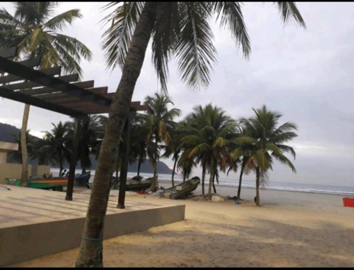 Praia grande canto do forte top view 2