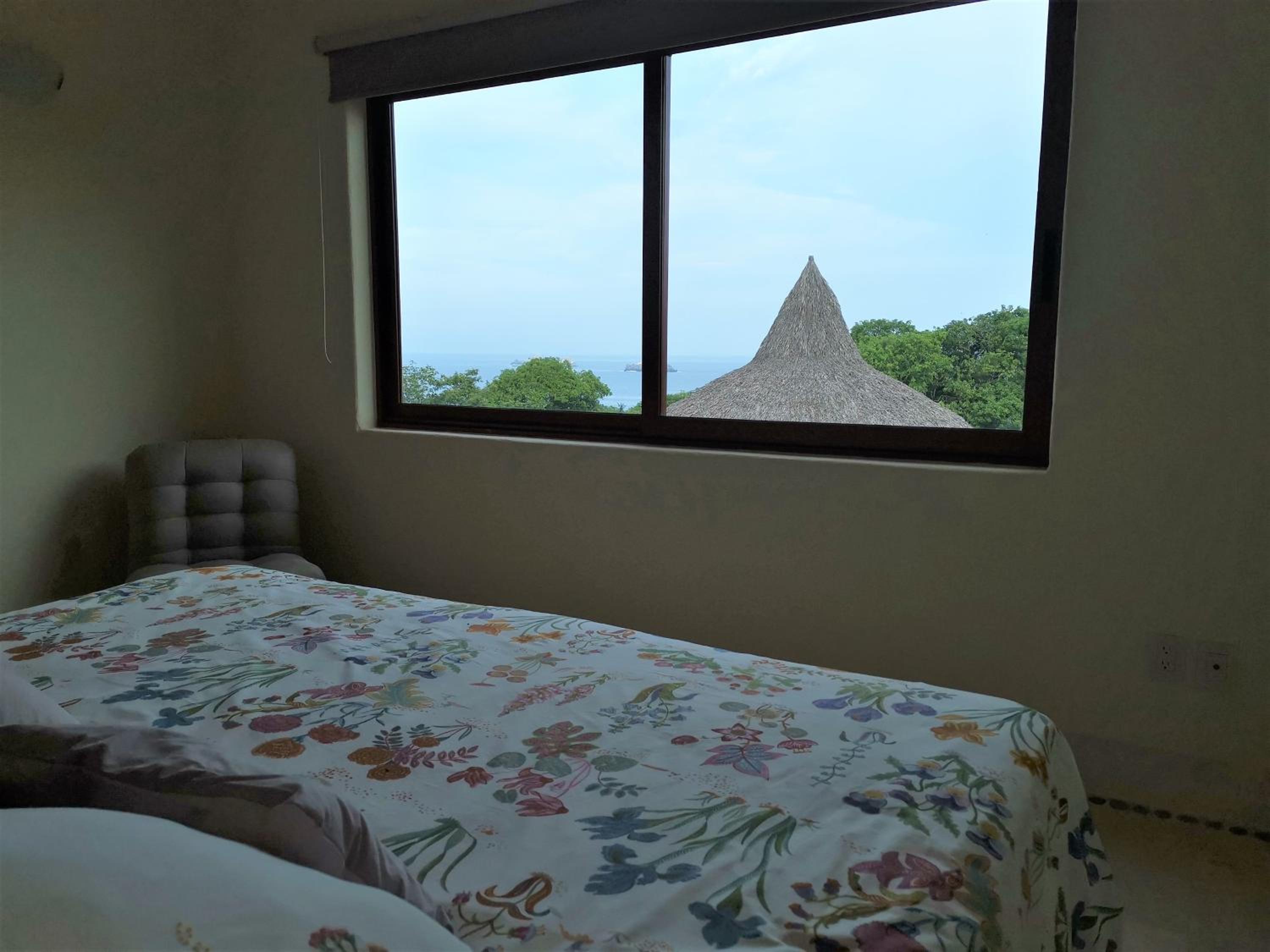 Ixtapa Contramar Luxury Condo view 5
