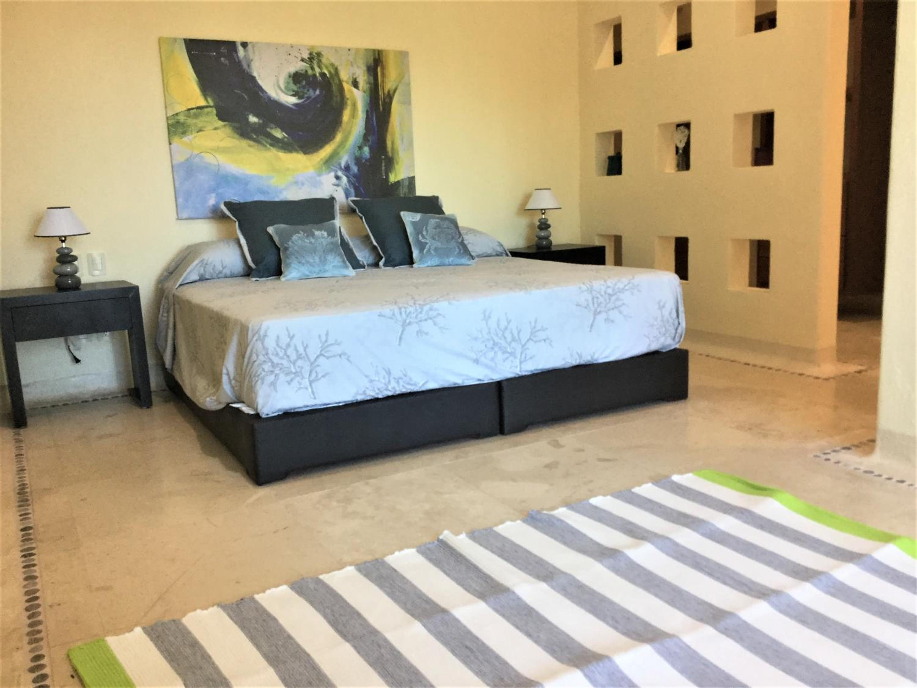 Ixtapa Contramar Luxury Condo view 3