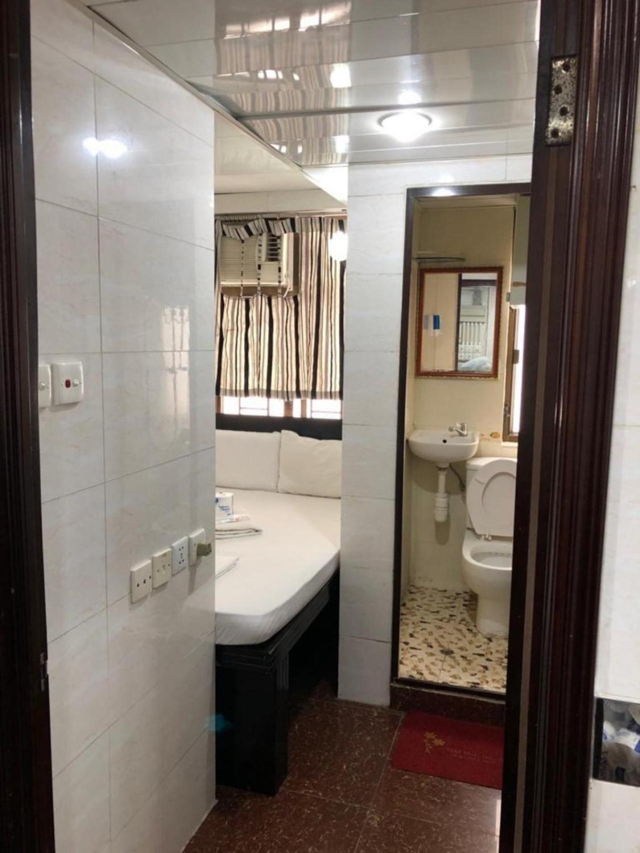 Crystal Hostel