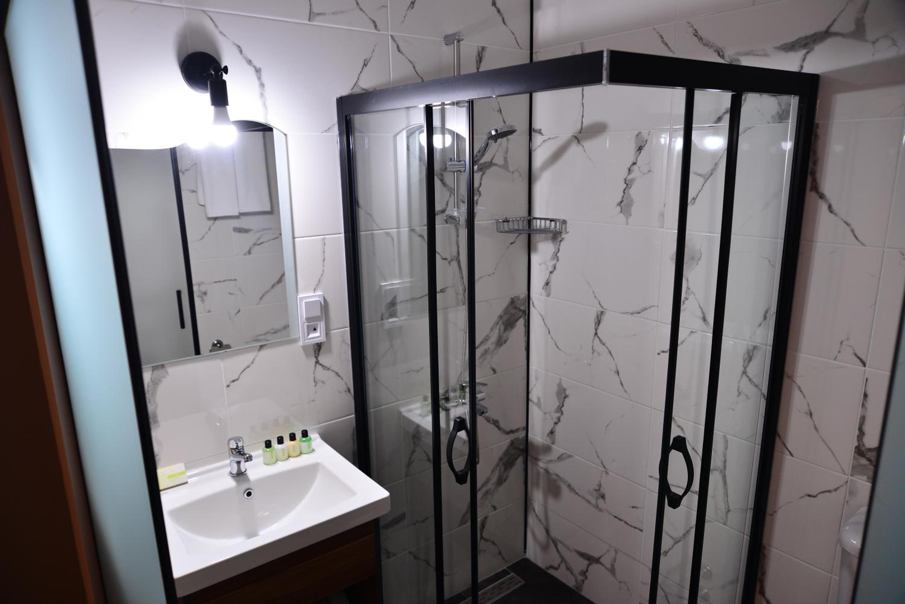 PRIVADO HOTELS - Image 56