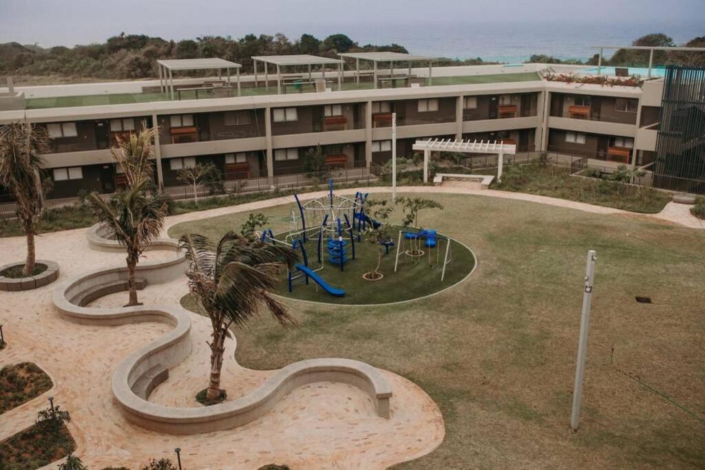 Luxury Apartment near the Airport with Sea View view 5