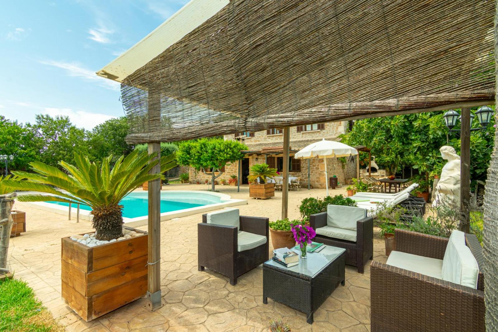 Casa con piscina a 1 km del mar y del pueblo view 4