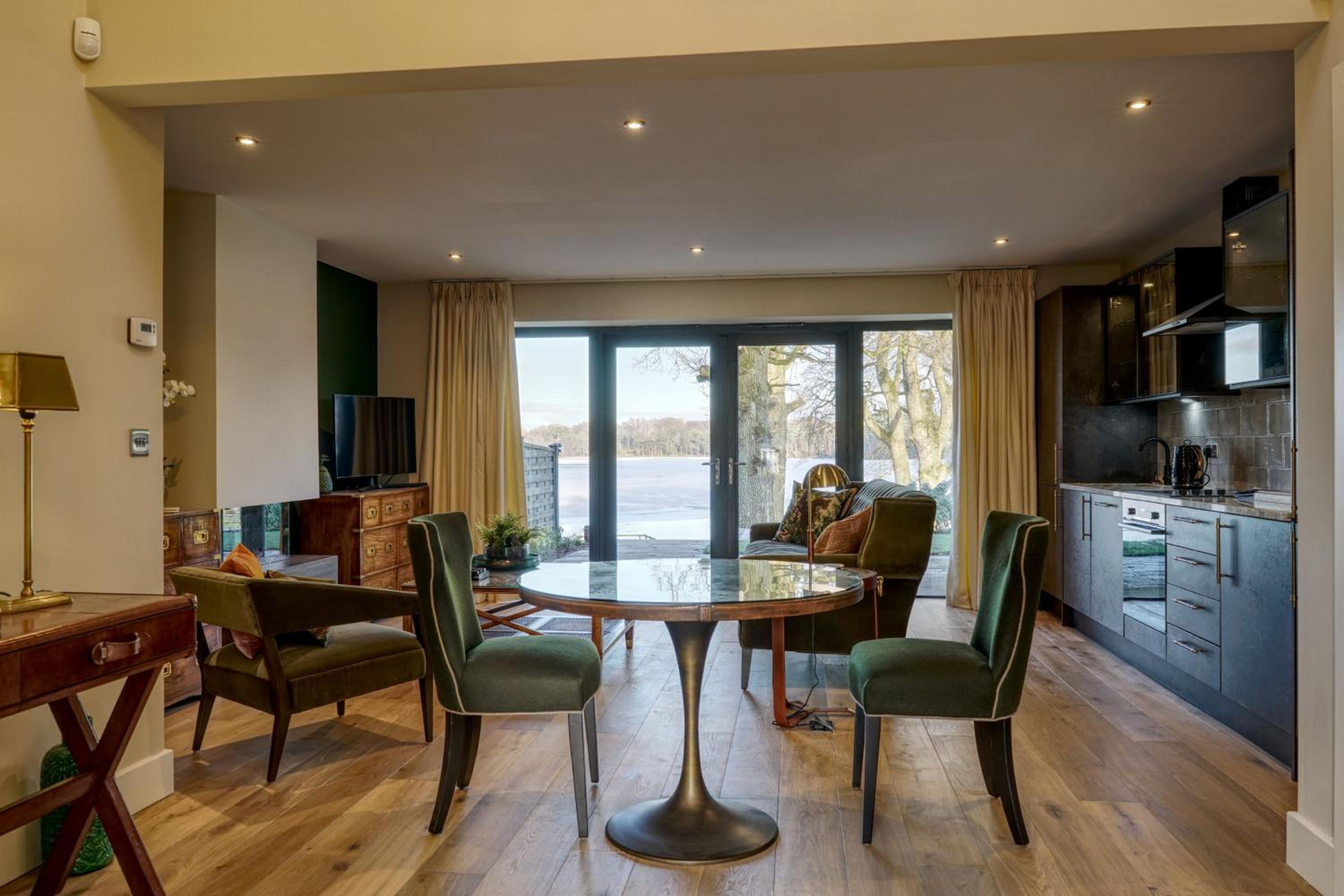 8 Tarn End Cottage, a luxurious cottage for romantic break overlooking Talkin Tarn close to Hadrians Wall view 3