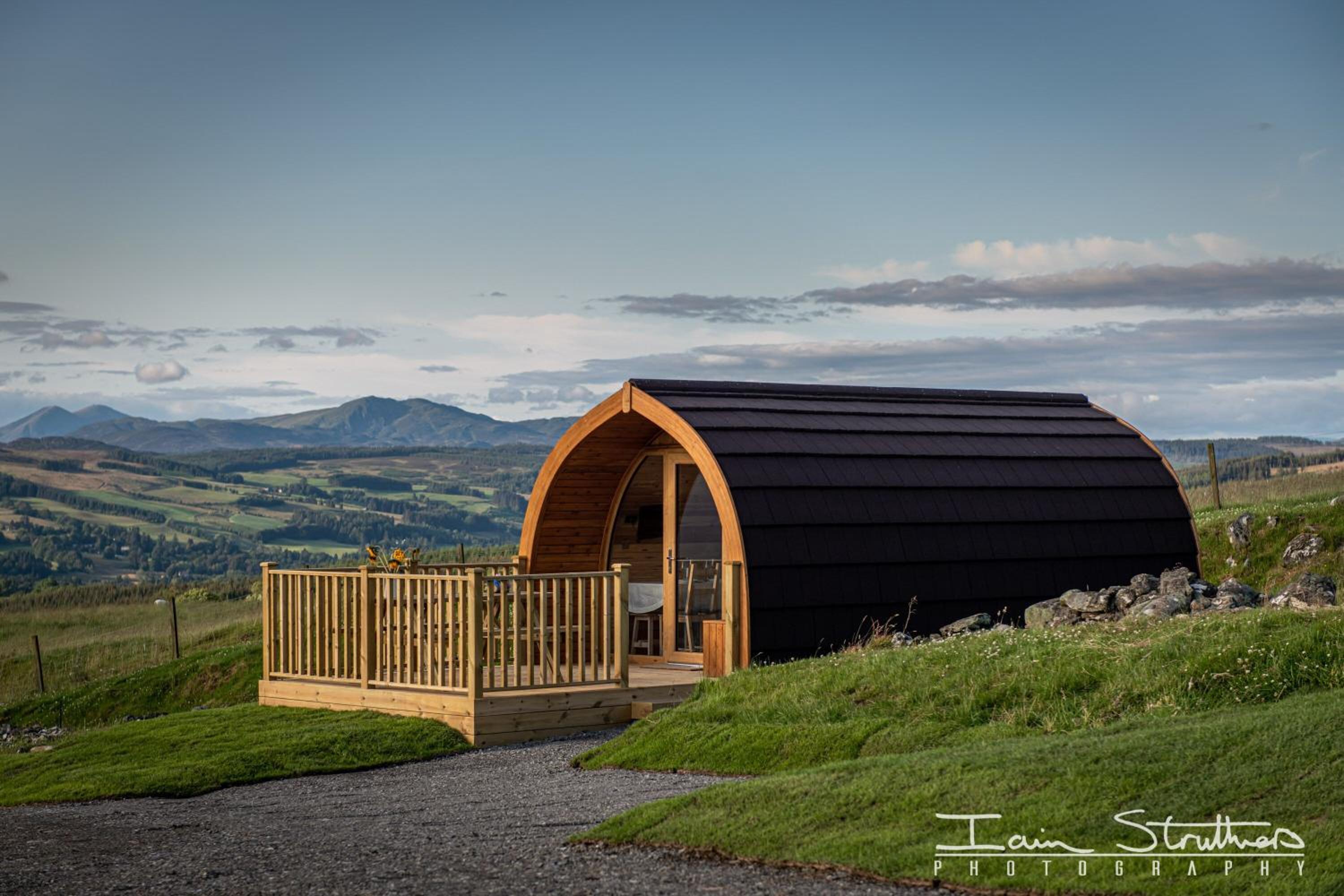 Lawers Luxury Glamping Pet Friendly Pod at Pitilie Pods view 5