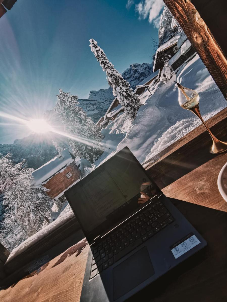 Mountain Hostel Gimmelwald 34