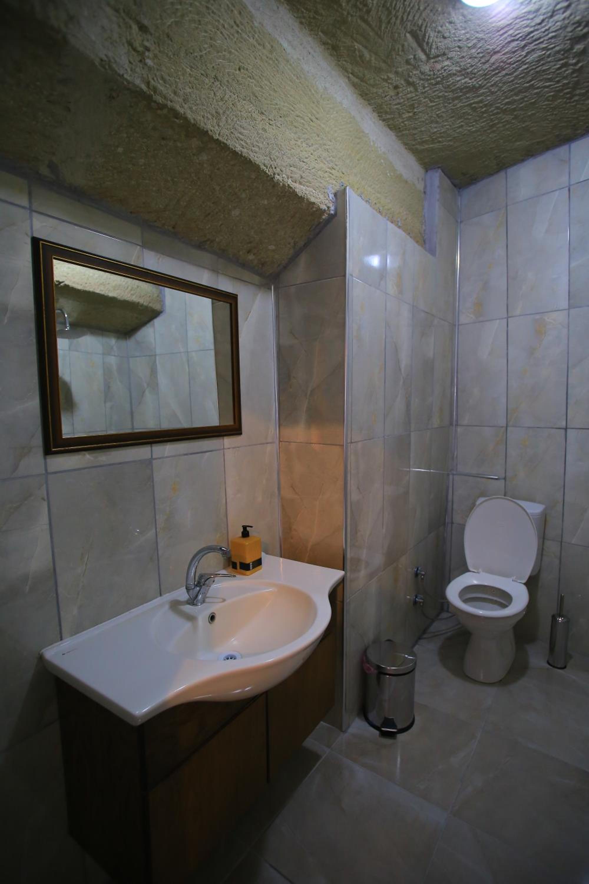 Photo 21