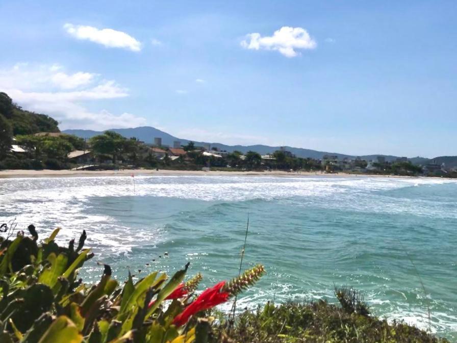Beach House Mariscal - Casa Alto Padrão para até 7 Pessoas