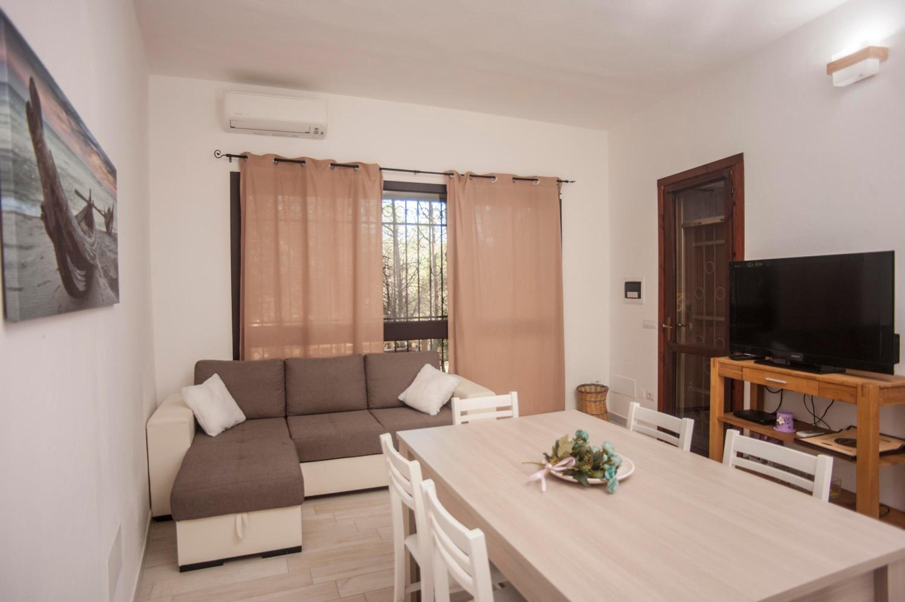 Casa Marisol en Pula — hotel room