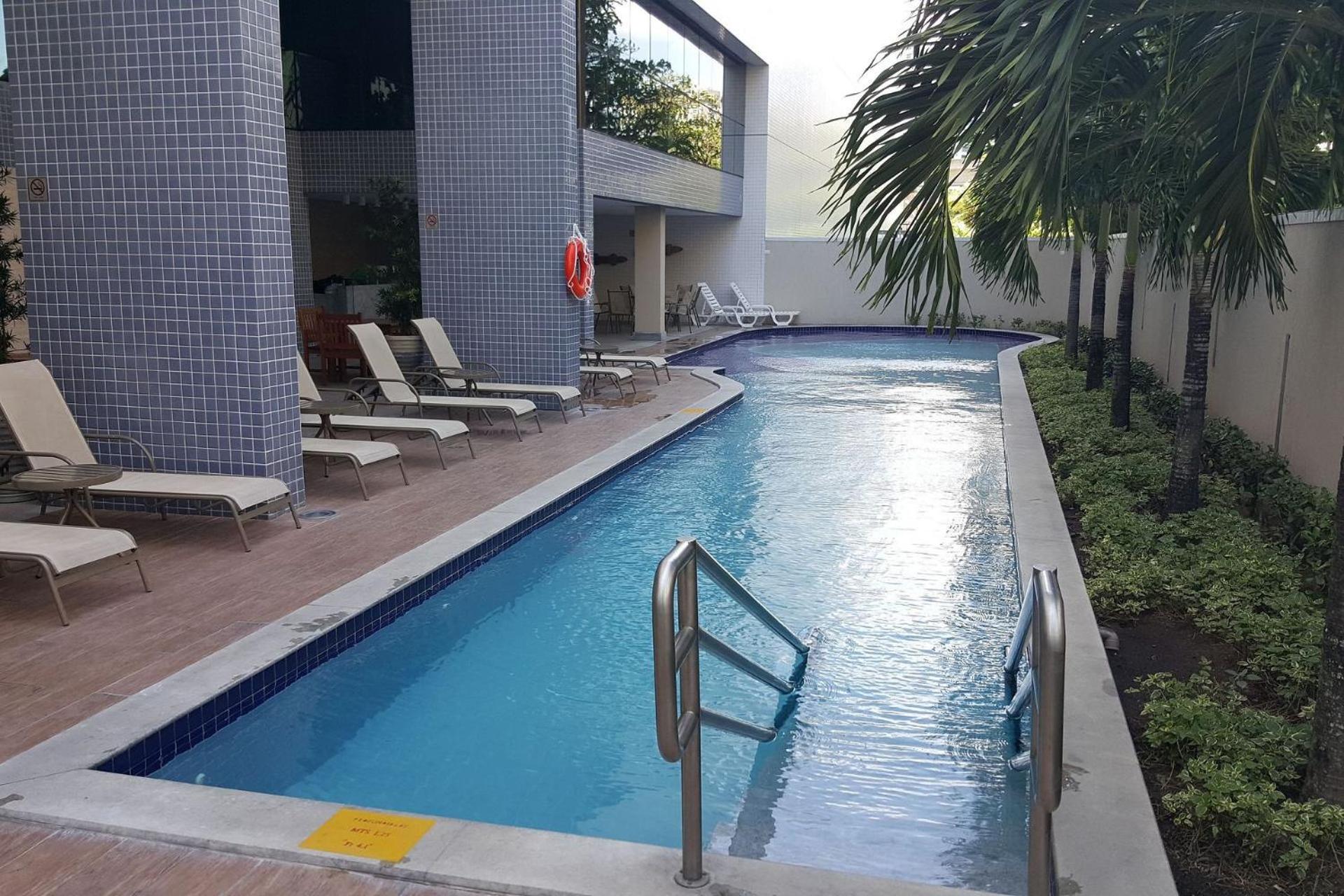 Excelente Flat em Boa Viagem 2 quartos Beach Class Ideal para Família ou Viagens de Negócio NOB1804