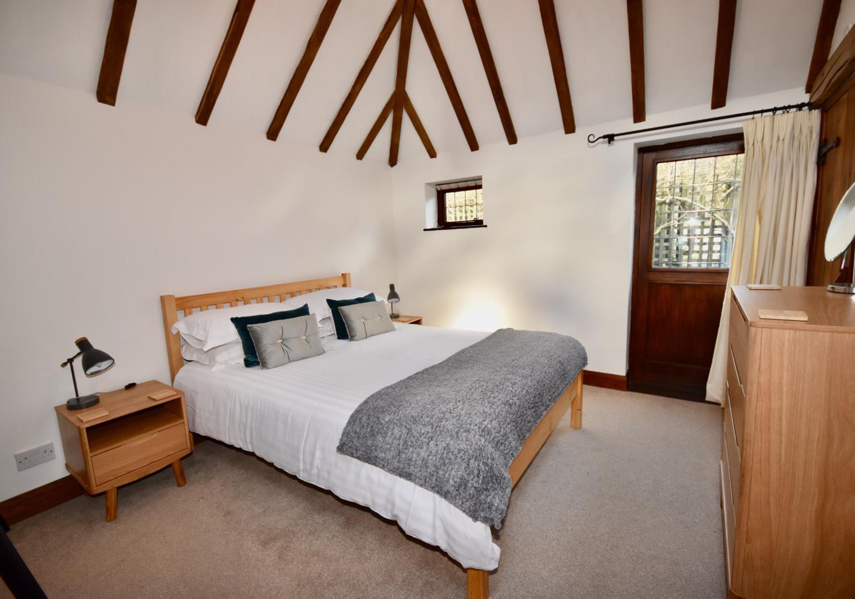 The Cote is a stunning rural barn beach 3 miles view 2