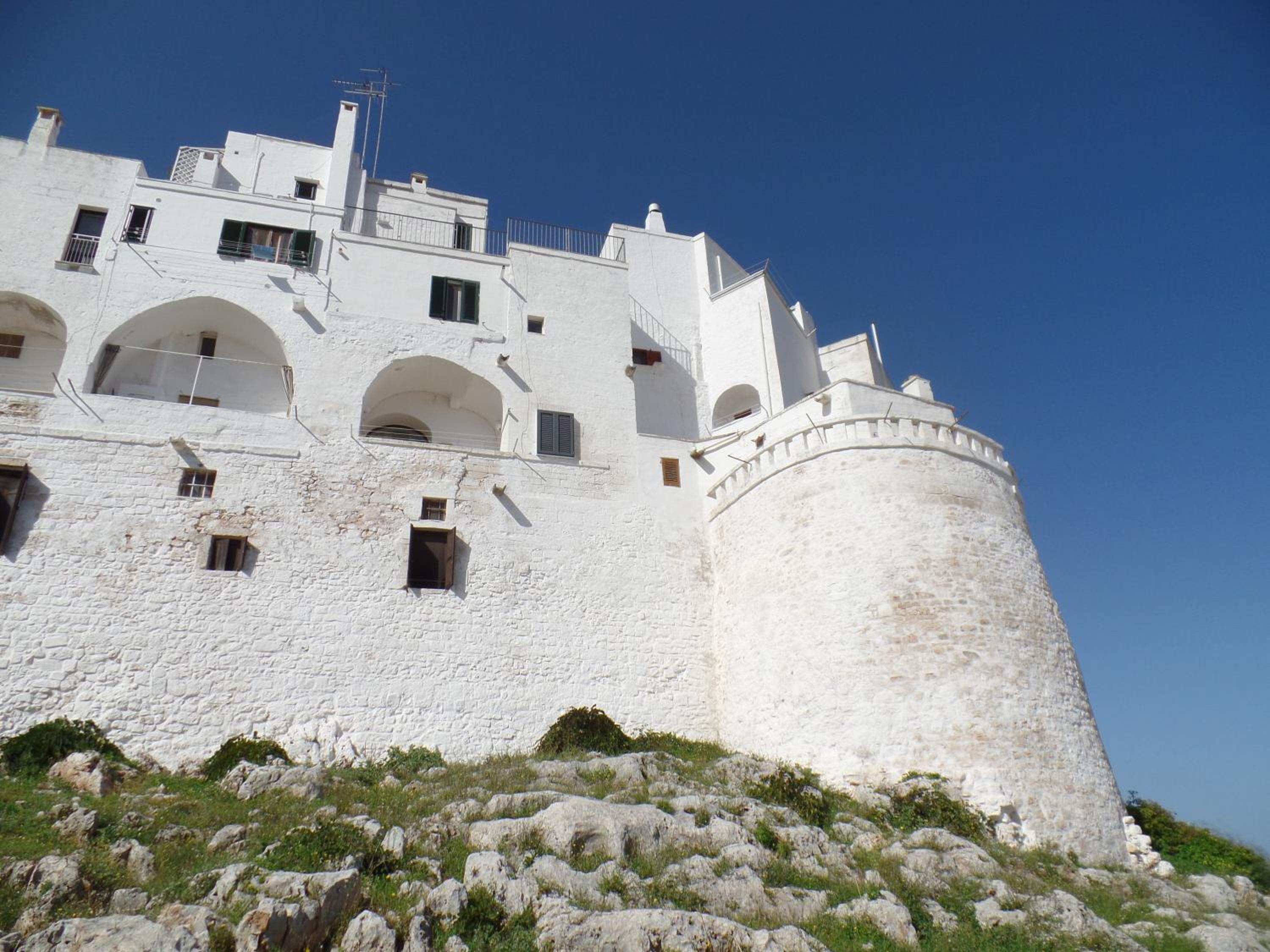 Casa Josephina - Three Level Stone Home With Balcony, 2 Roof Terraces & Sea Views view 2