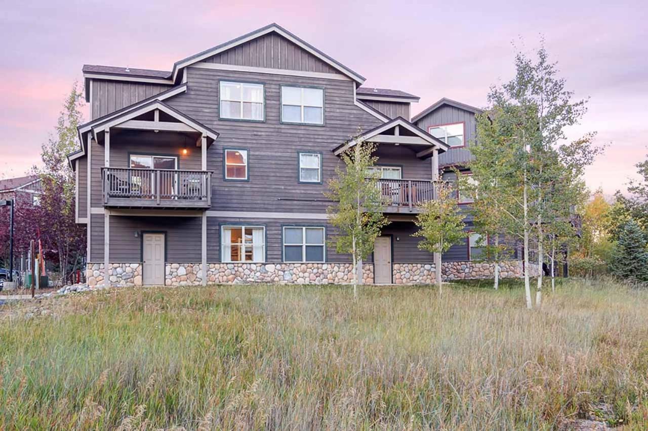 Crossroads Snowshoe Townhome: Great Views, On Rec Path