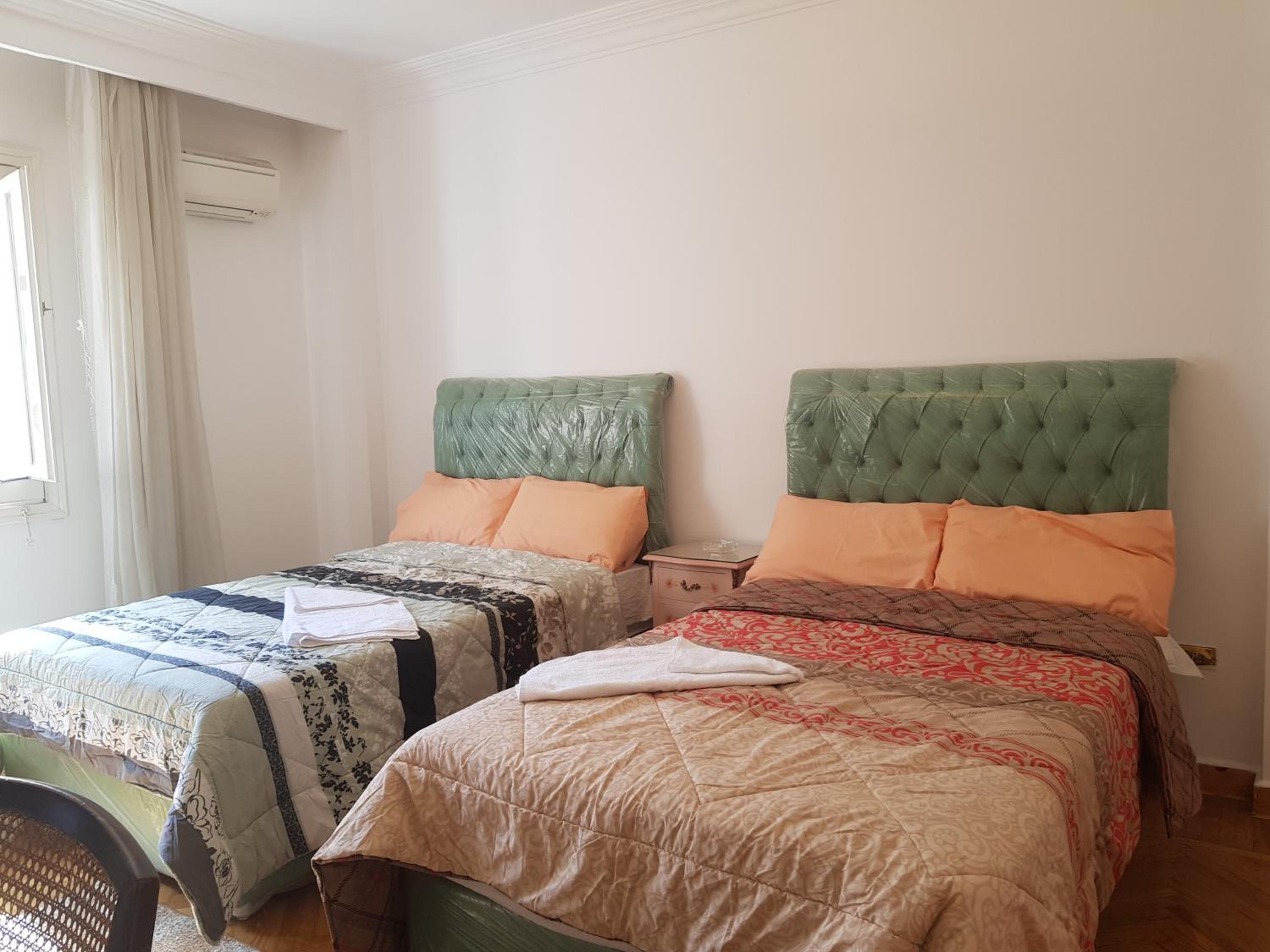 Elite Homes 3BR Sunny Apartment Families Only view 3
