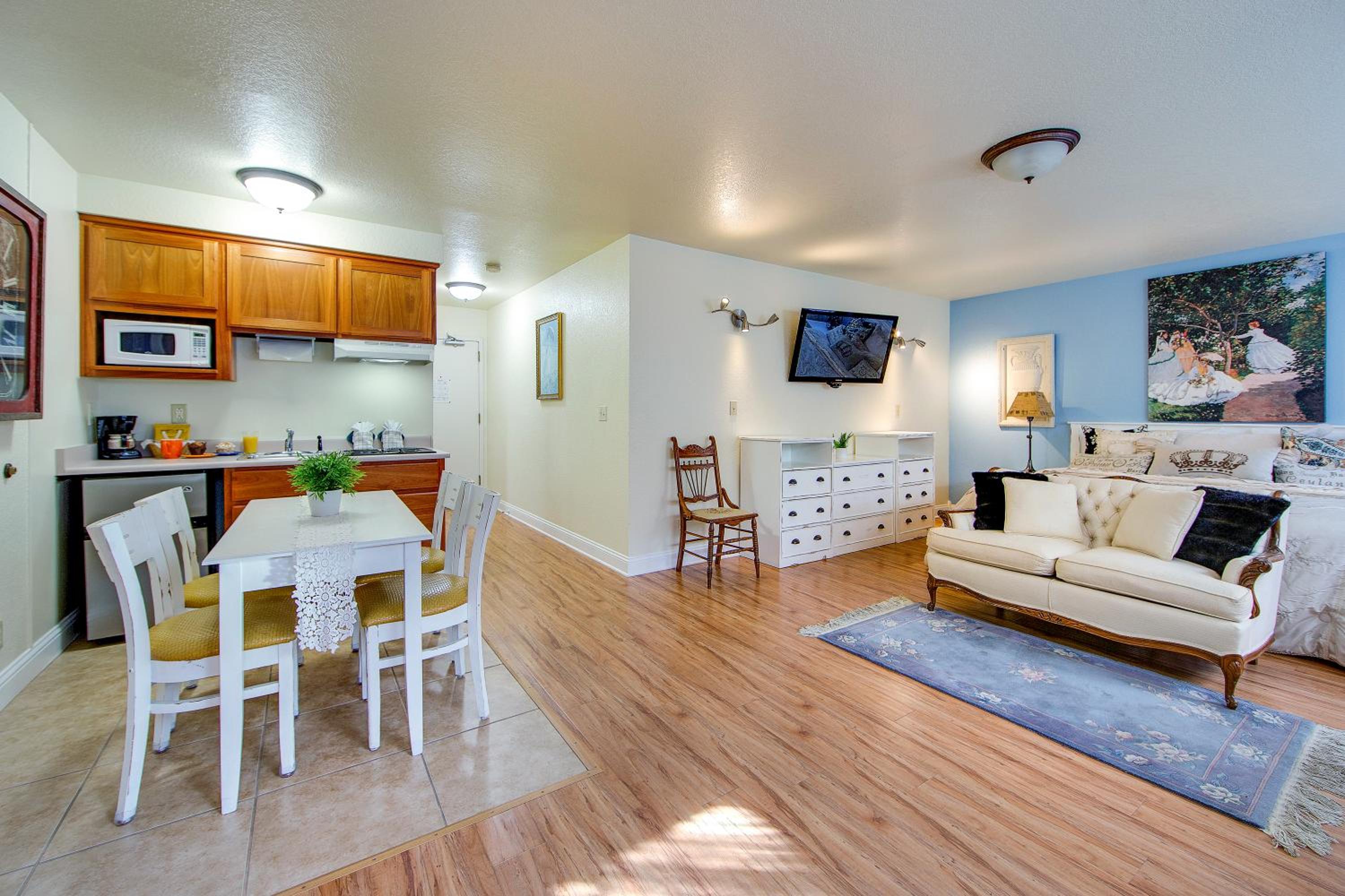 Ashland Vacations - Stratford Inn - Property Image 33