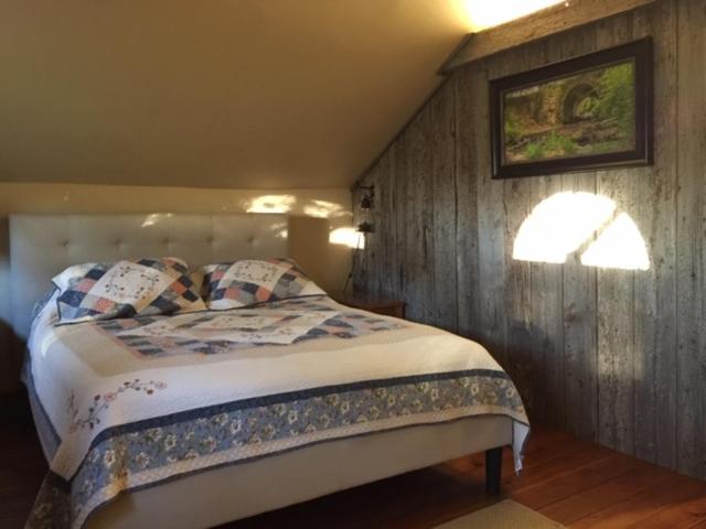 Burlington Vacations - Willard Richards Inn - Property Image 5