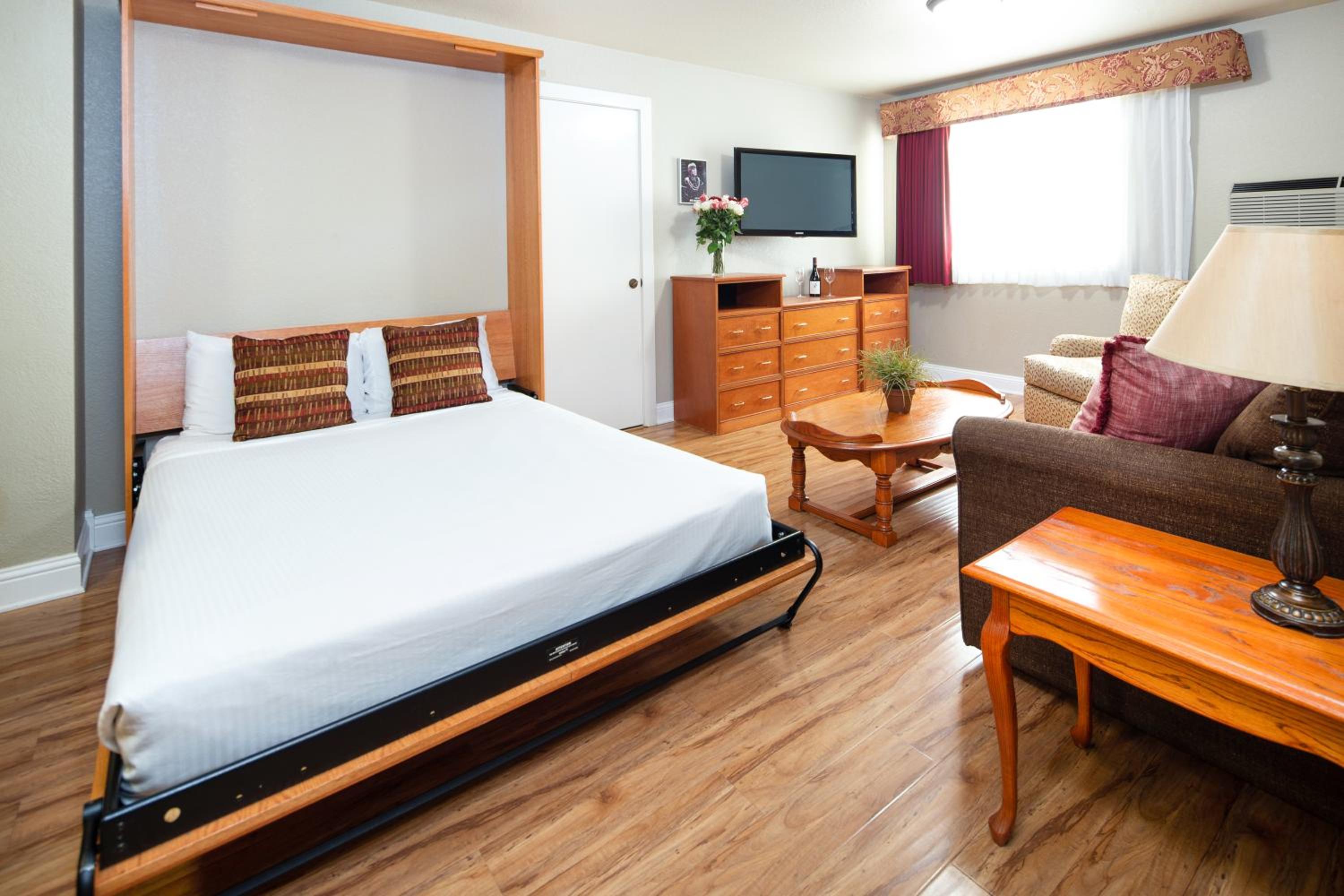 Ashland Vacations - Stratford Inn - Property Image 82