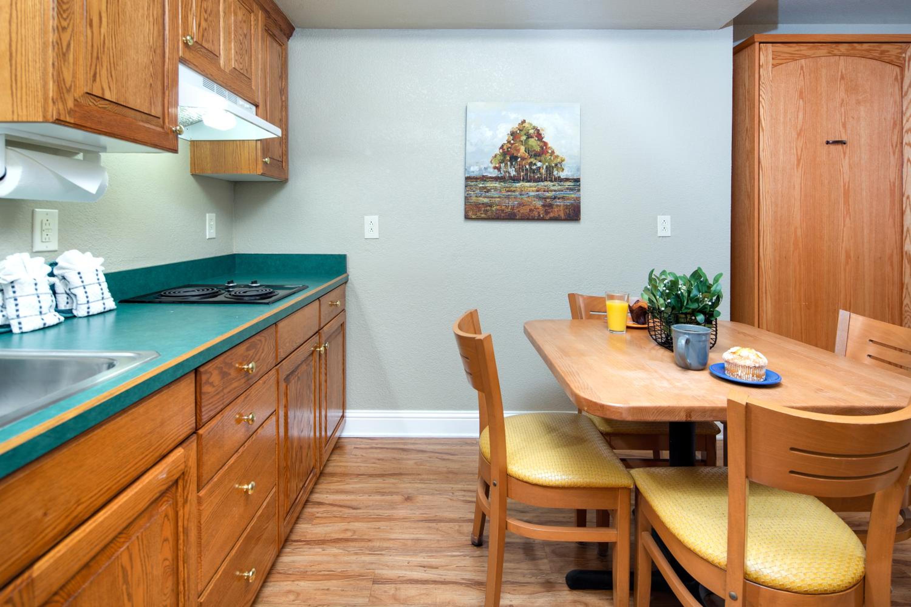 Ashland Vacations - Stratford Inn - Property Image 76