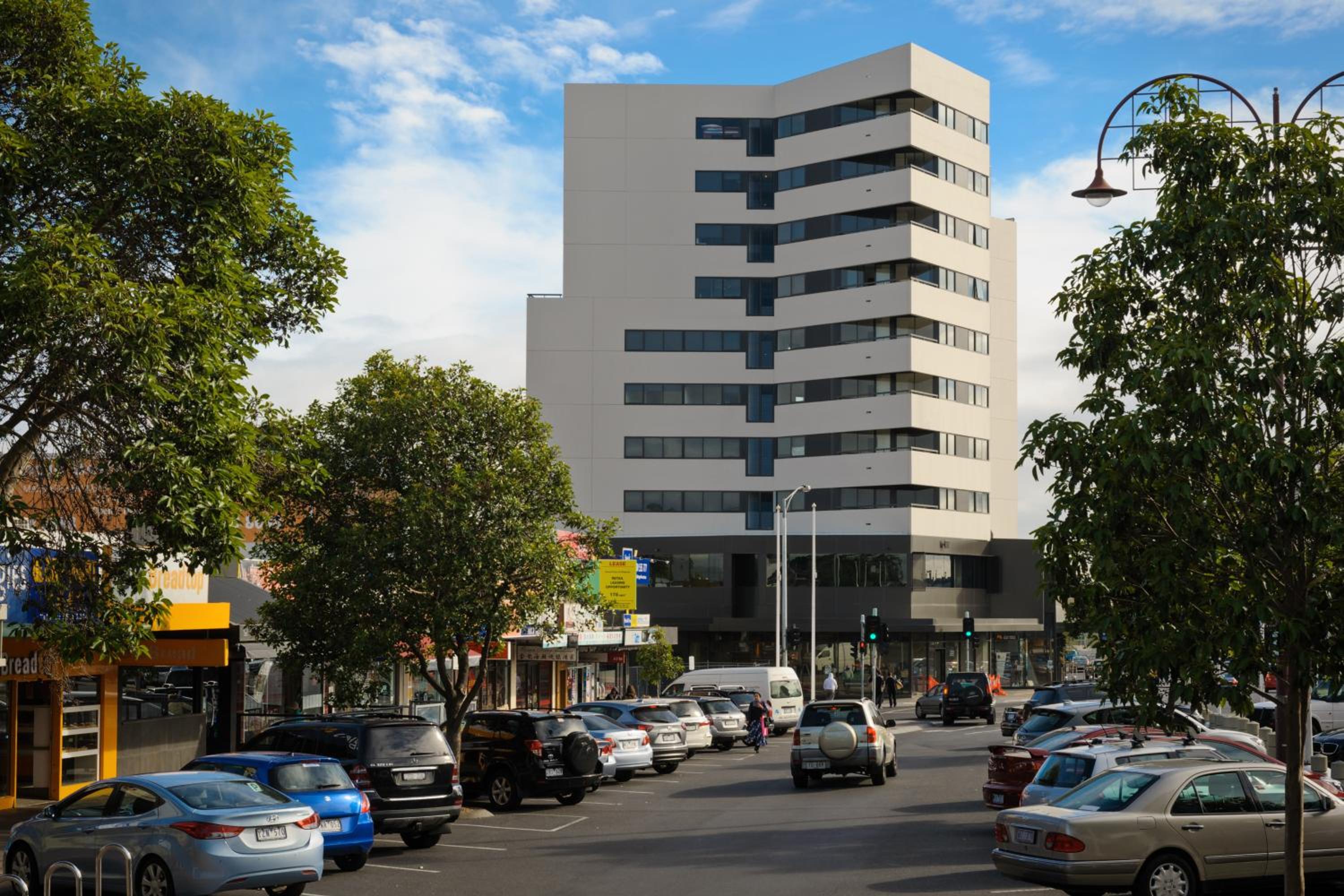Hotel Park Avenue - IKON Glen Waverley - Image 1