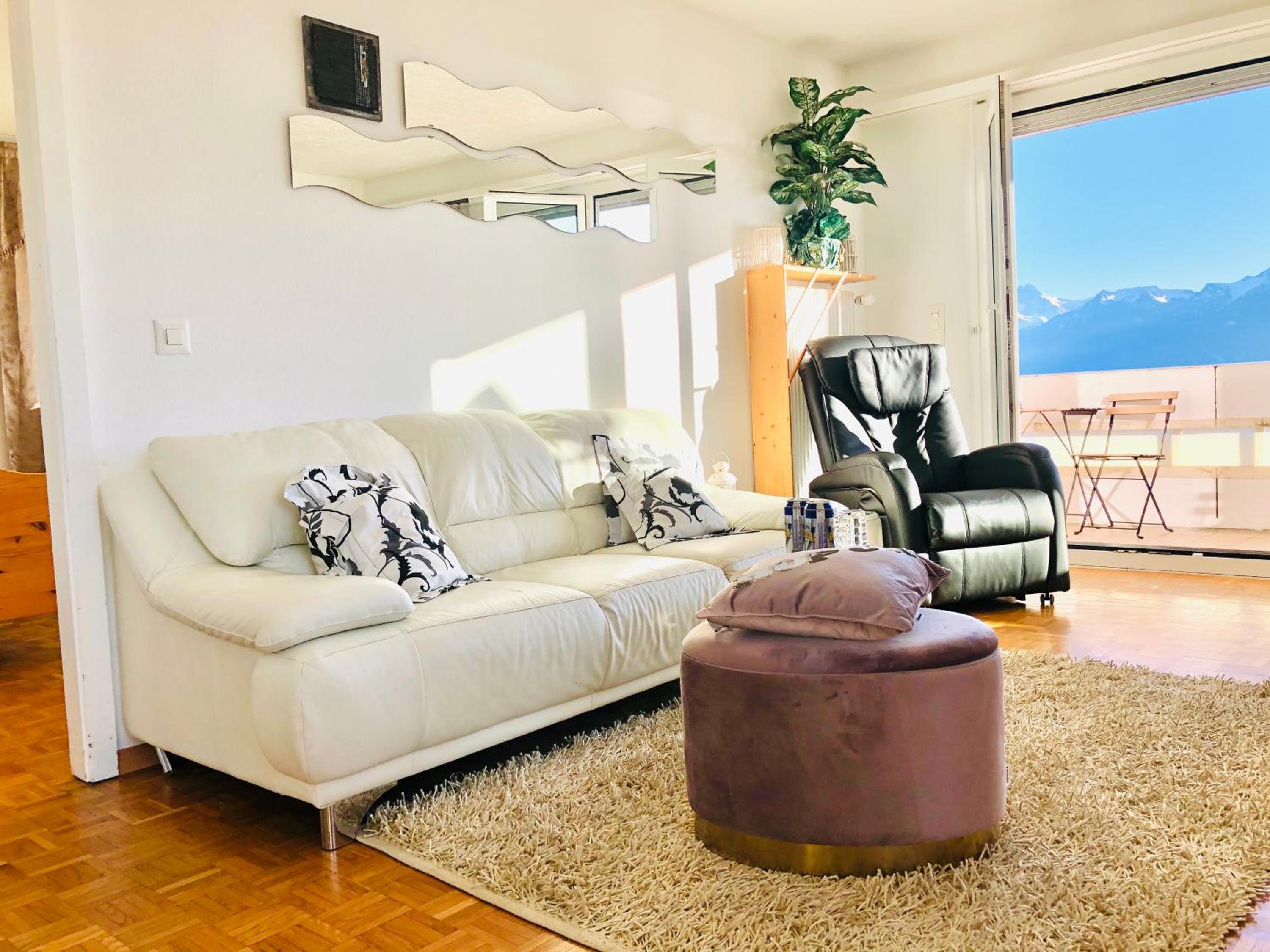 Spacious Apartment amazing View 35 view 4