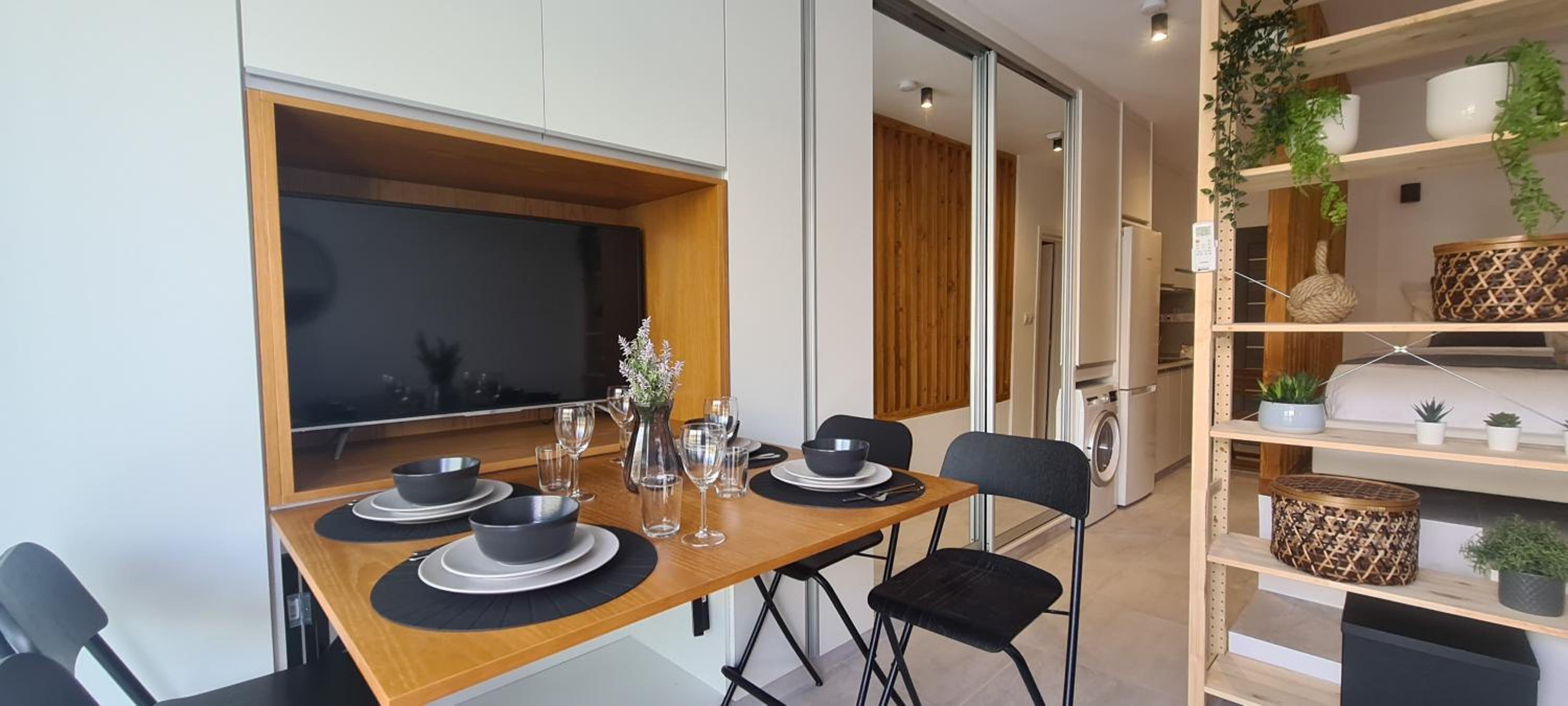 Phaedrus Living Seaside Luxury Flat Athina 123