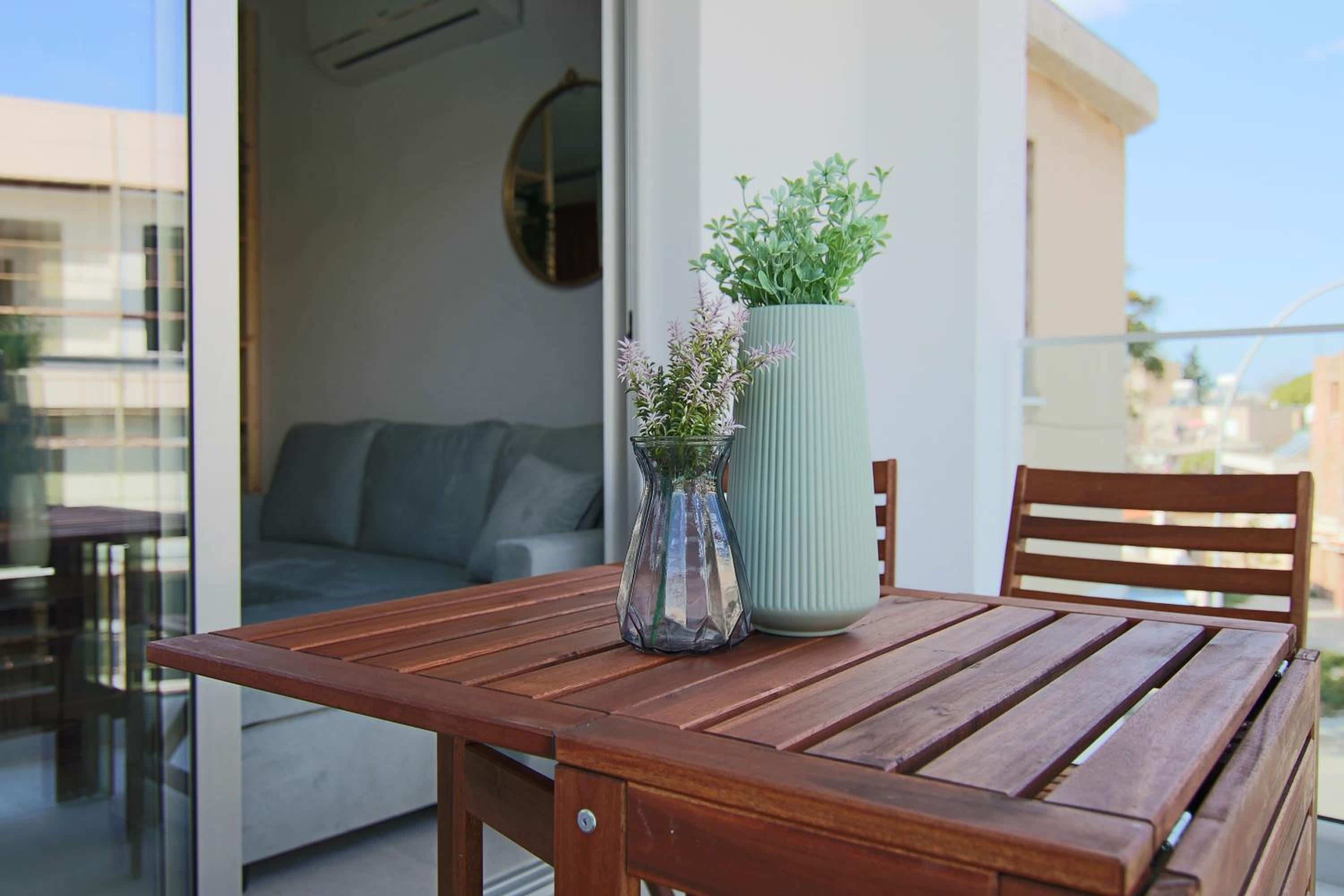 Phaedrus Living Seaside Luxury Flat Athina 123