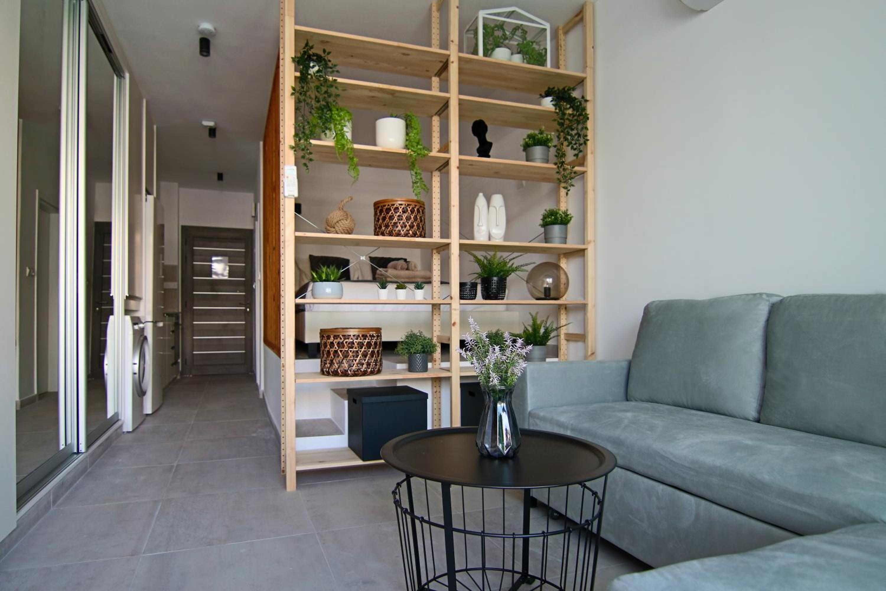 Phaedrus Living Seaside Luxury Flat Athina 123