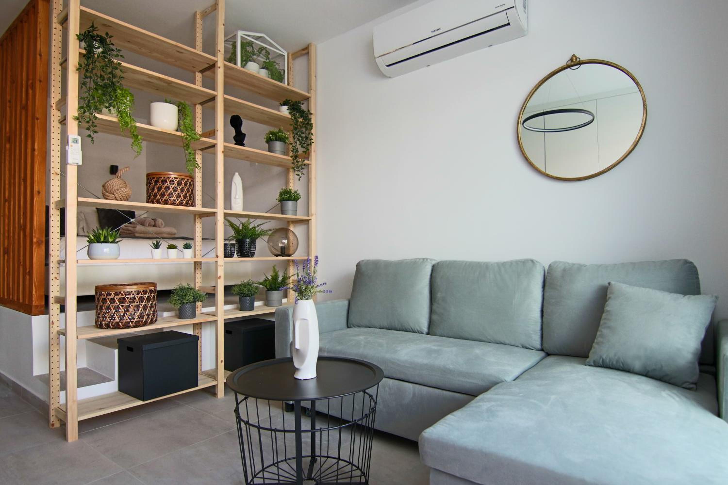 Phaedrus Living Seaside Luxury Flat Athina 123