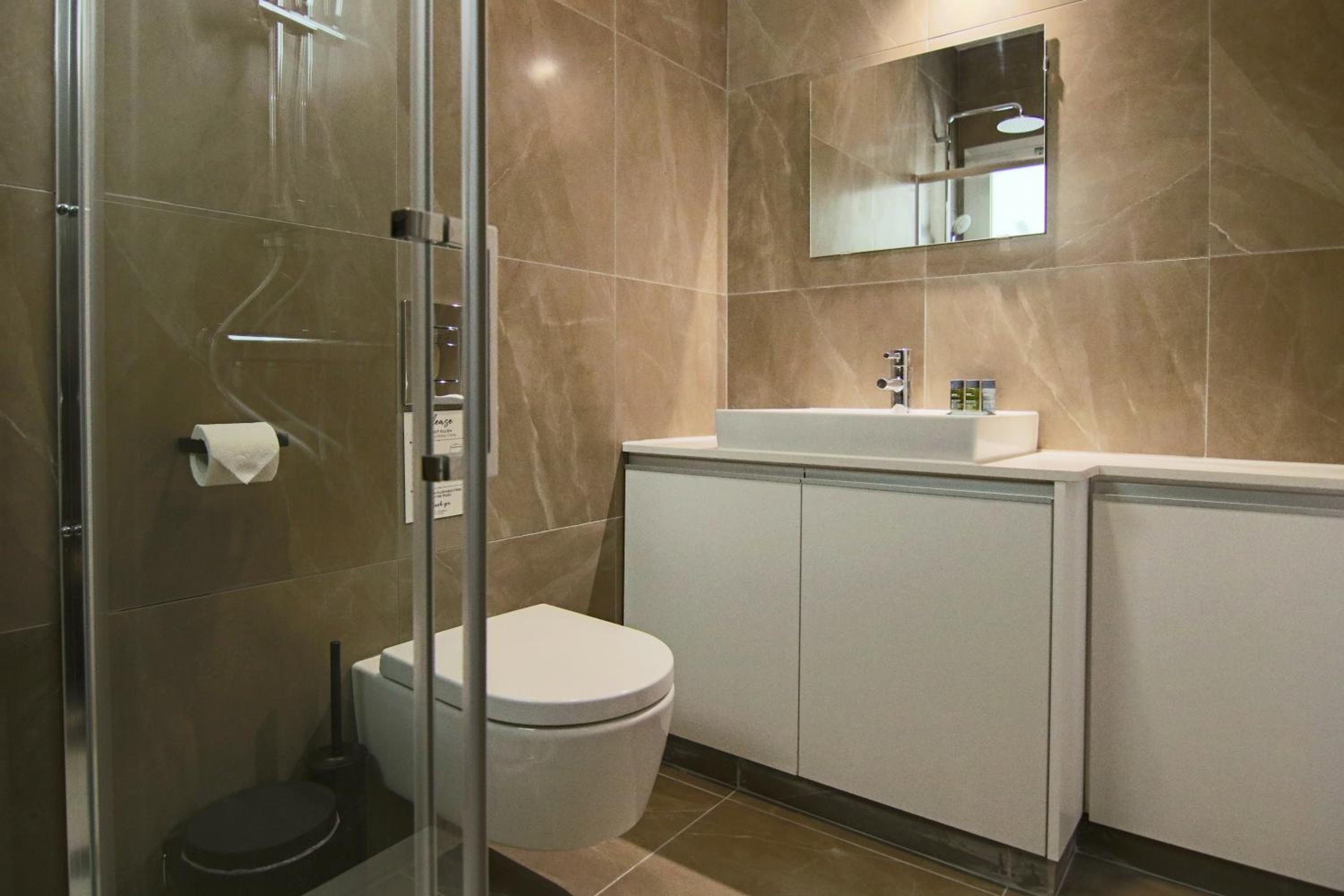 Phaedrus Living Seaside Luxury Flat Athina 123