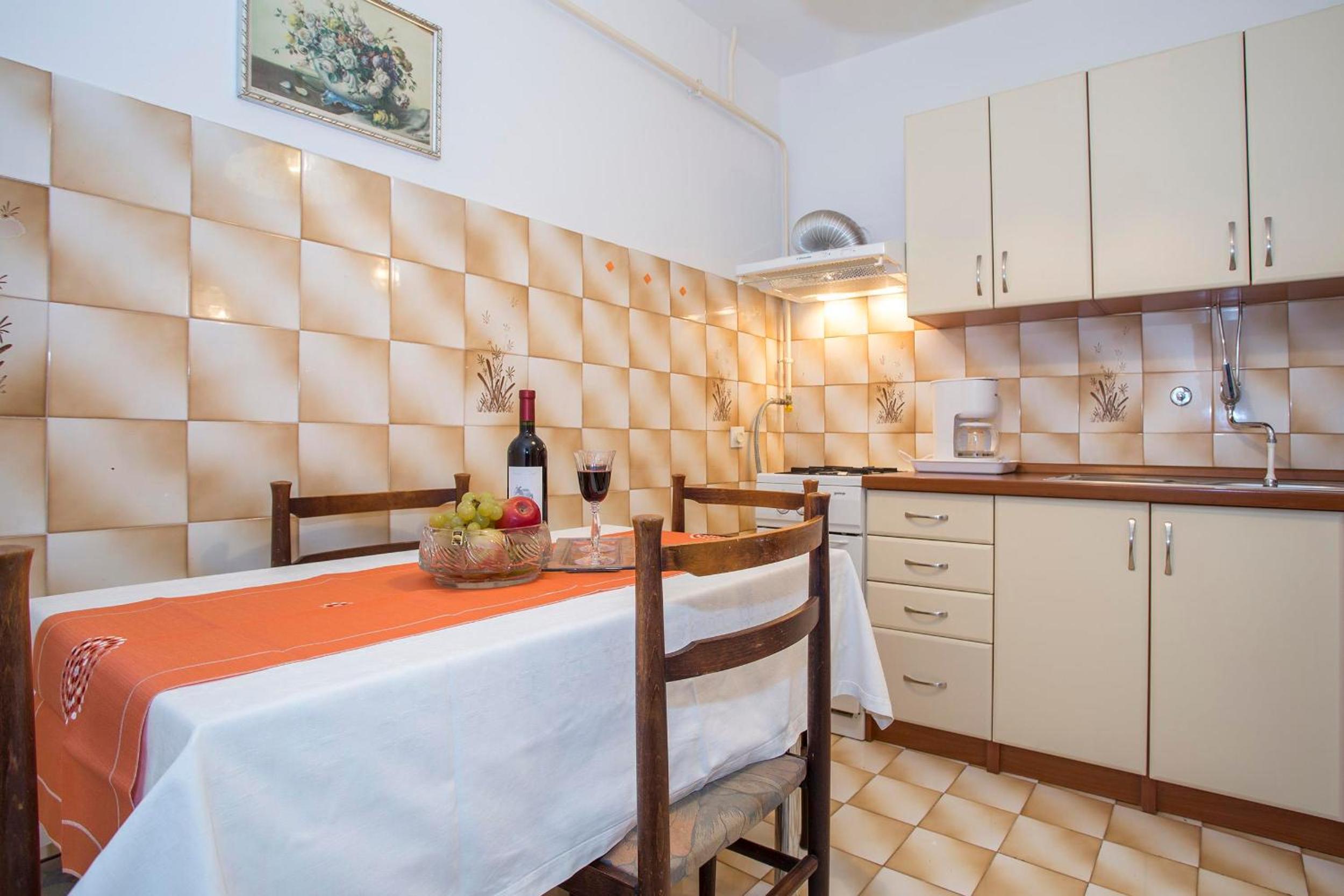Apartment Puh