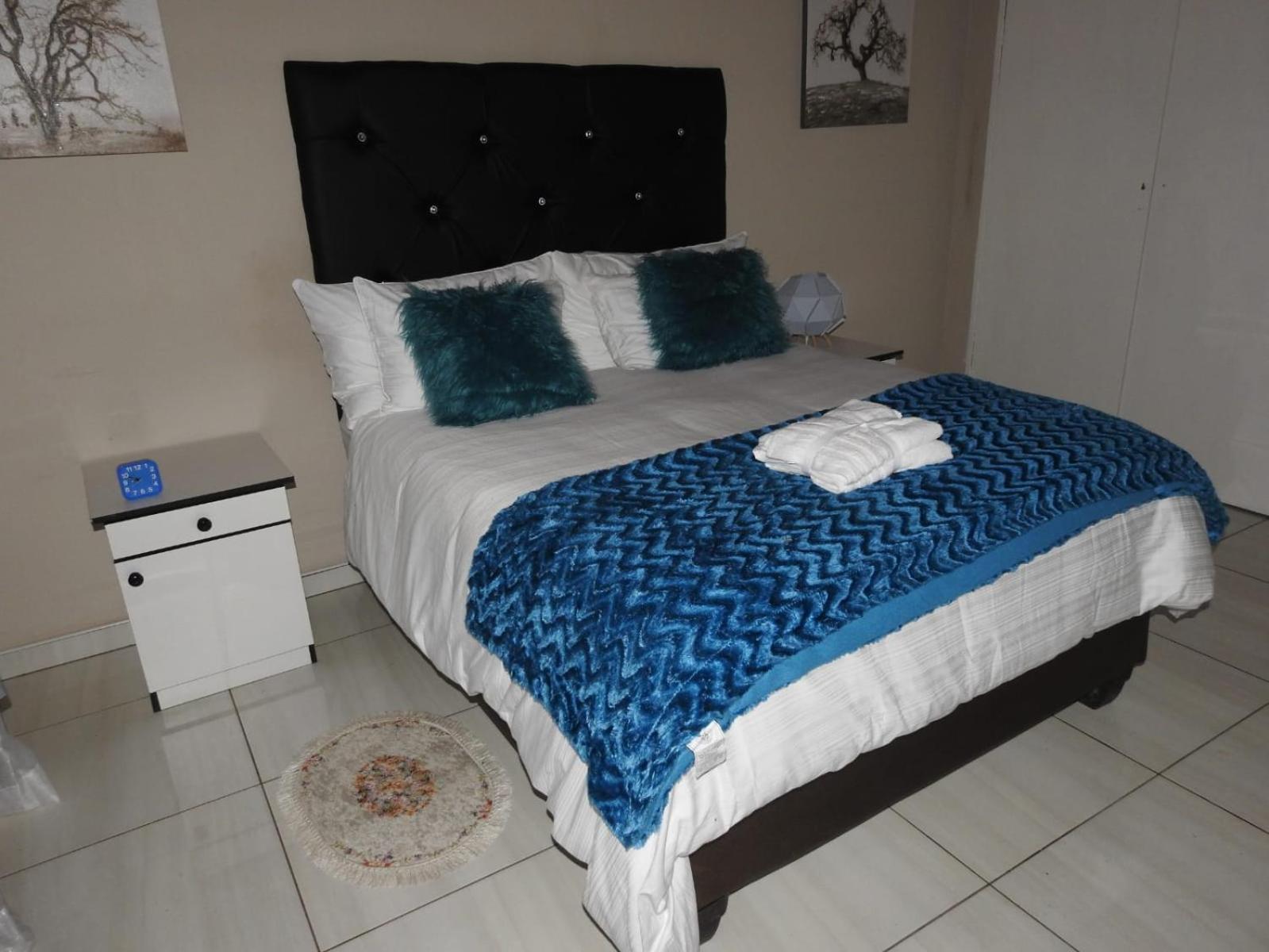 Photo 9